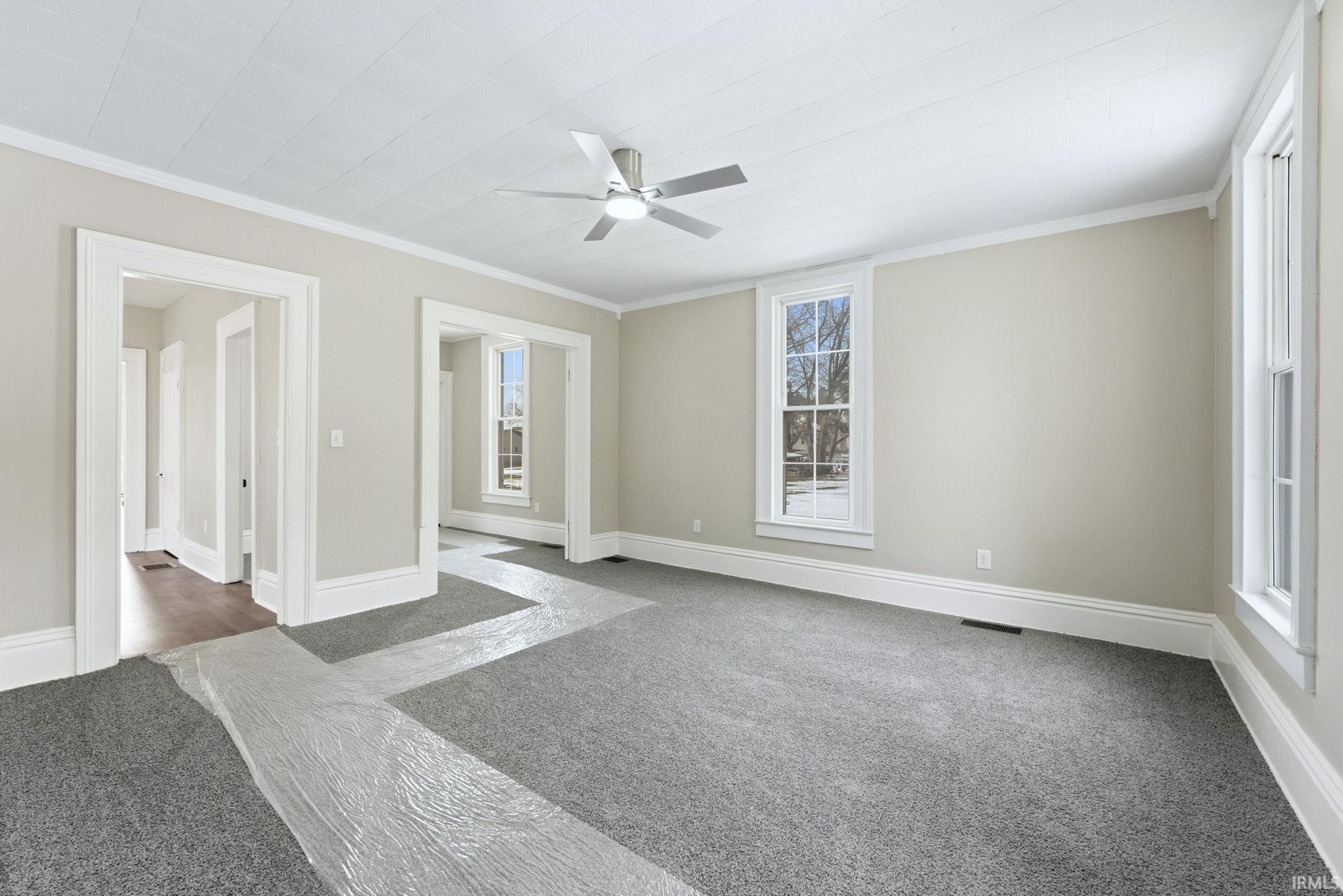 Homes for sale in Pierceton, IN | 201 W Pine St, Pierceton, IN 46562 | MLS# 202549381