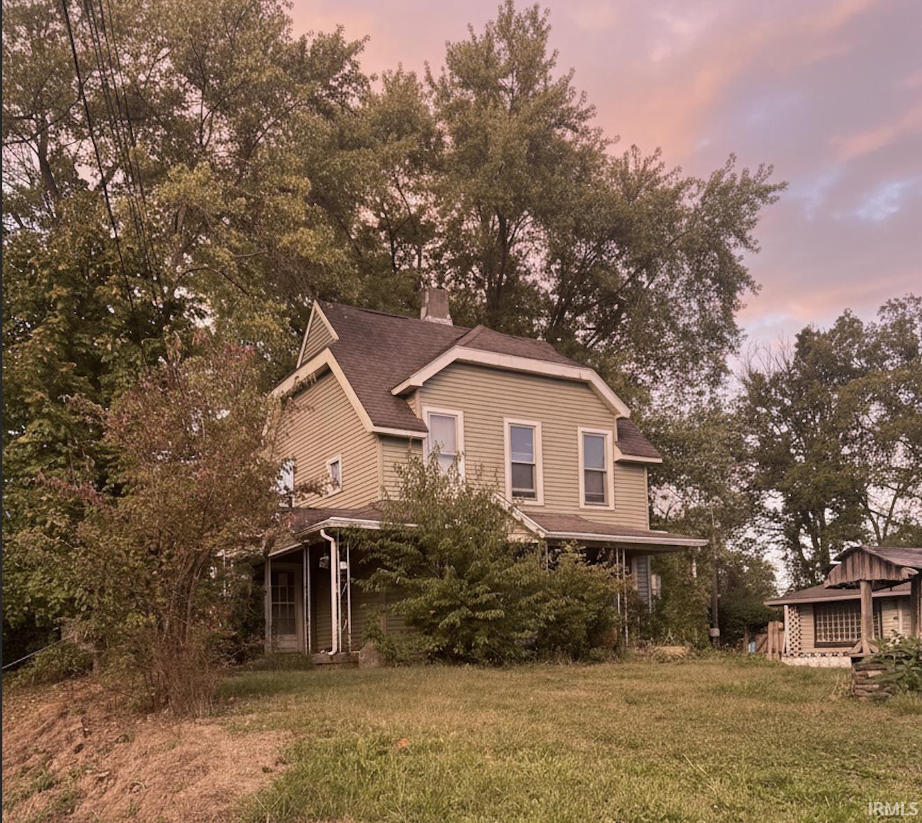 Homes for sale in Connersville, IN | 754 W 10Th St, Connersville, IN 47331 | MLS# 202549386