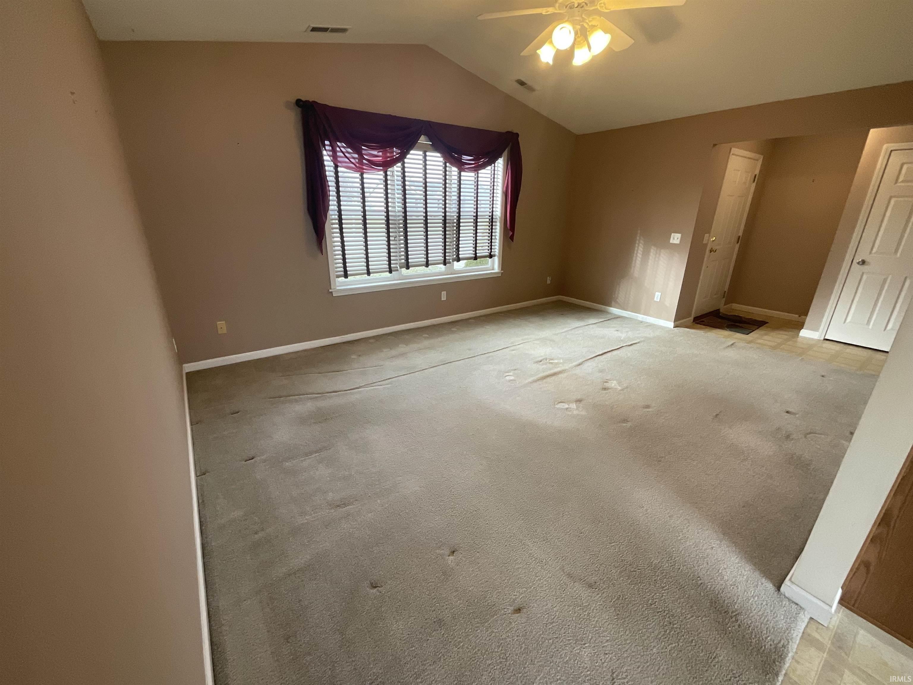 Homes for sale in Ossian, IN | 712 Prairie Ln, Ossian, IN 46777 | MLS# 202549387