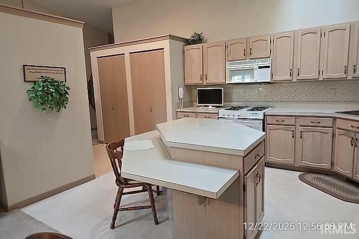 Homes for sale in South Bend, IN | 6308 Cedar Ct, South Bend, IN 46614 | MLS# 202549523