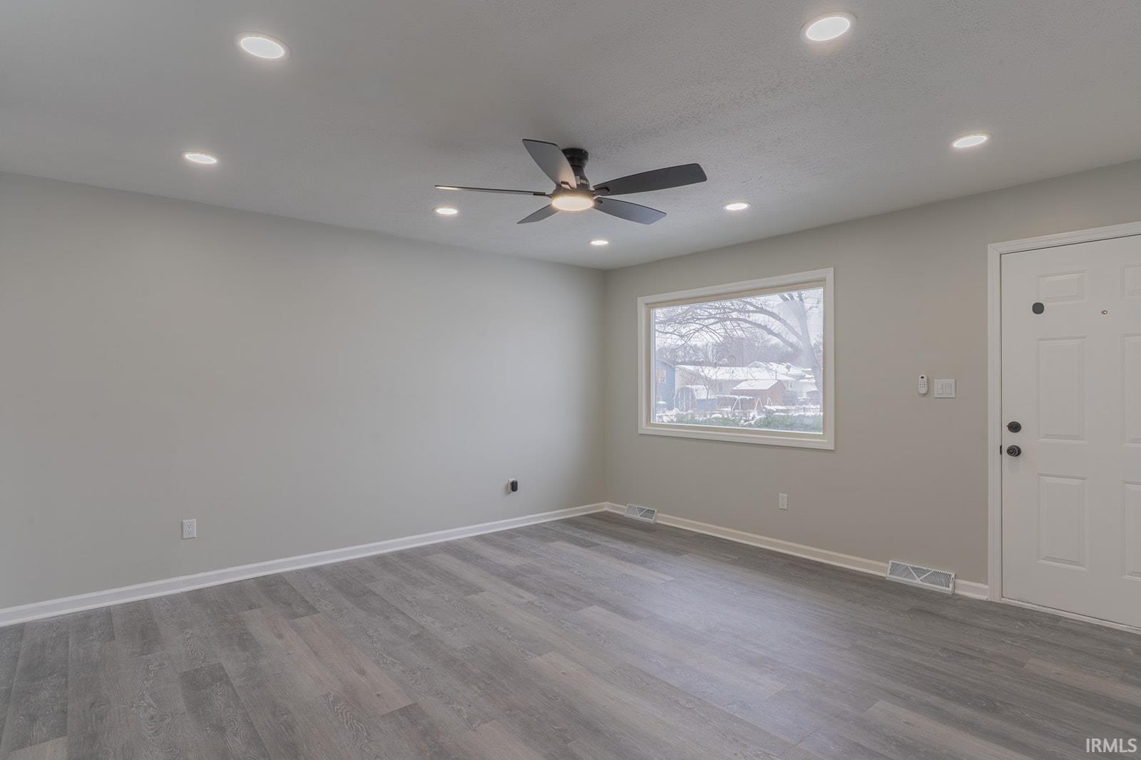 Homes for sale in Mishawaka, IN | 201 E Russ Ave, Mishawaka, IN 46545 | MLS# 202549736