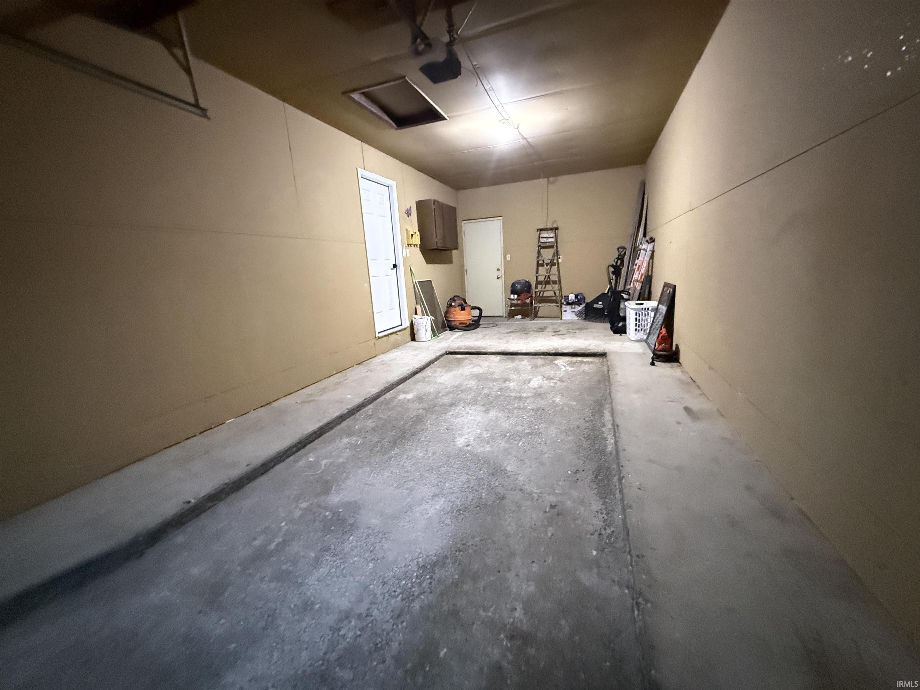 Homes for sale in Mishawaka, IN | 201 E Russ Ave, Mishawaka, IN 46545 | MLS# 202549736