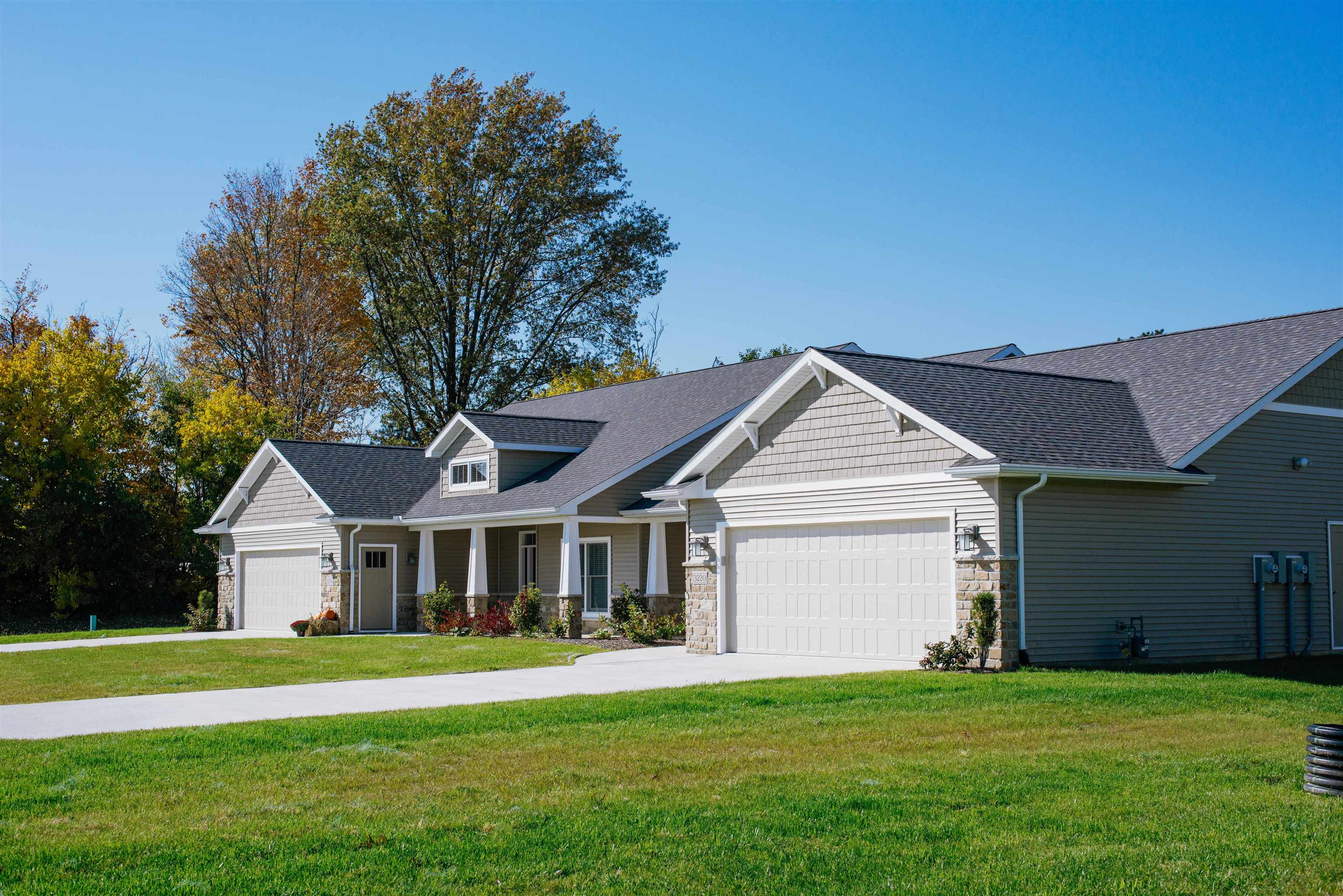 Photo 7 of 3213 W Bartlett Drive