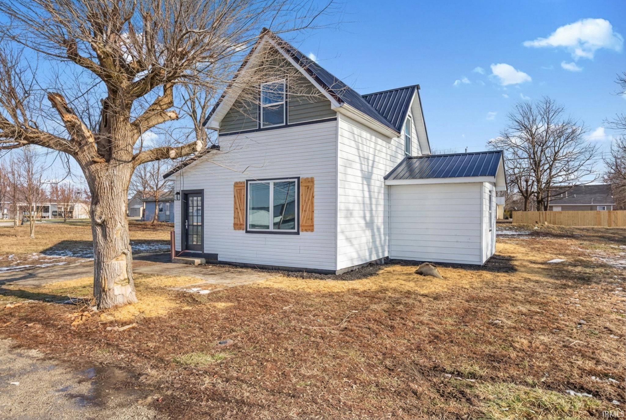 Homes for sale in Tipton, IN | 217 Fourth St, Tipton, IN 46072 | MLS# 202600688