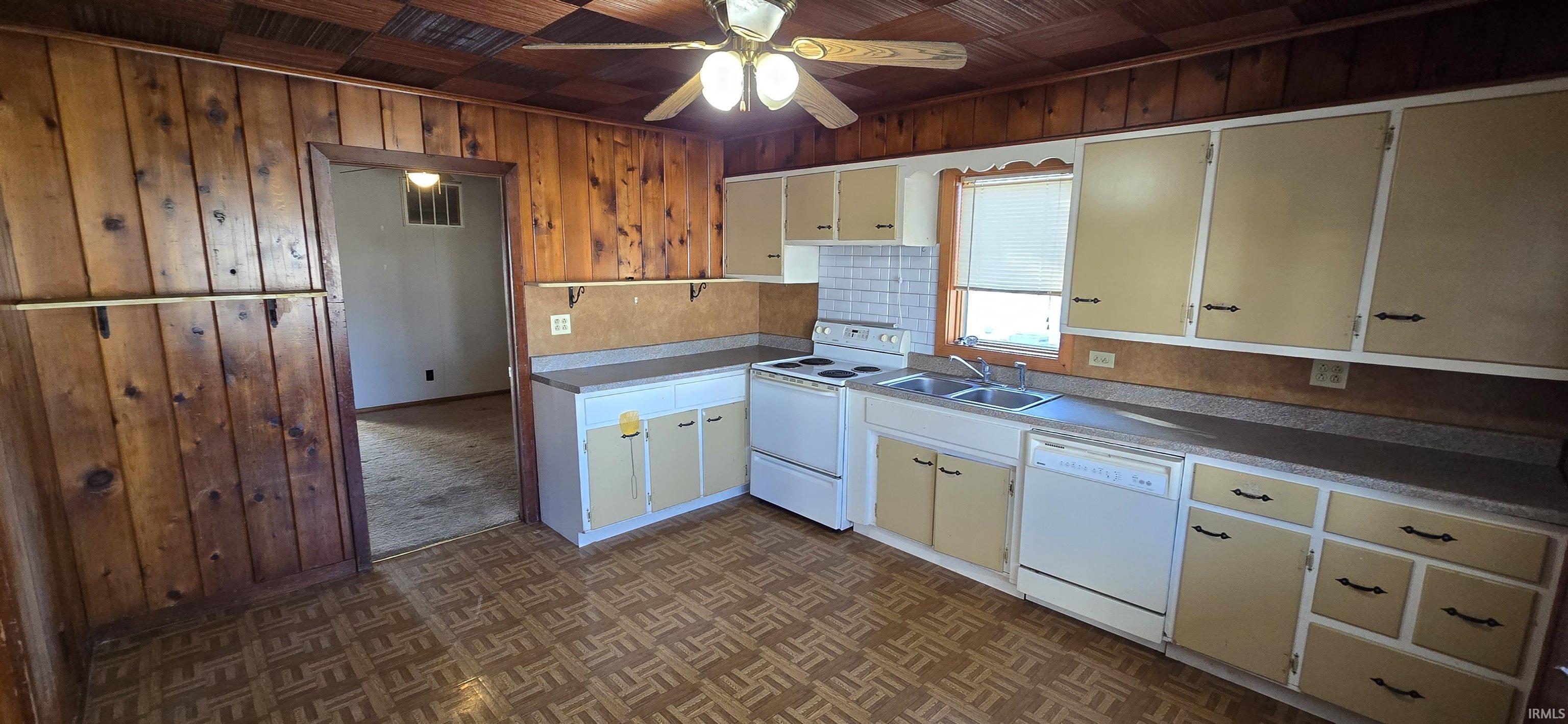 Homes for sale in Jasonville, IN | 509 E Sycamore St, Jasonville, IN 47438 | MLS# 202600706