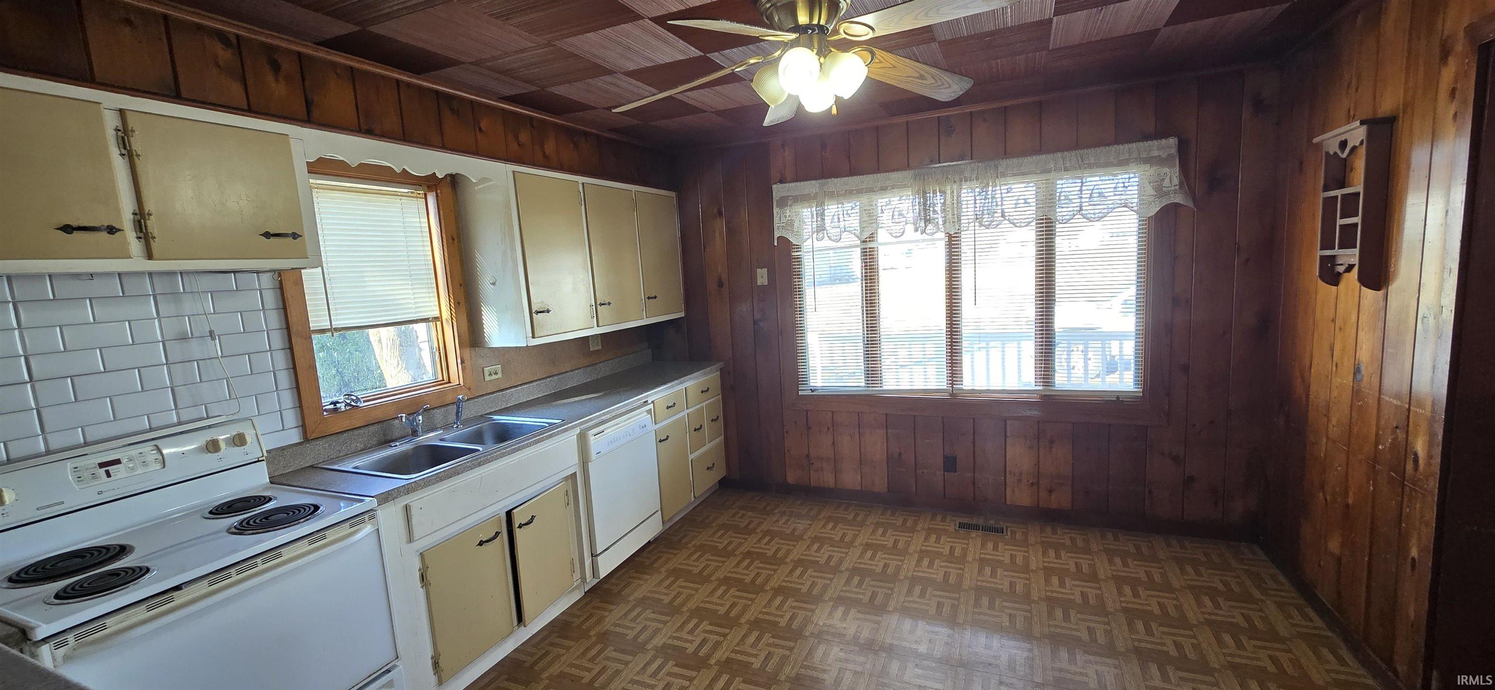 Homes for sale in Jasonville, IN | 509 E Sycamore St, Jasonville, IN 47438 | MLS# 202600706