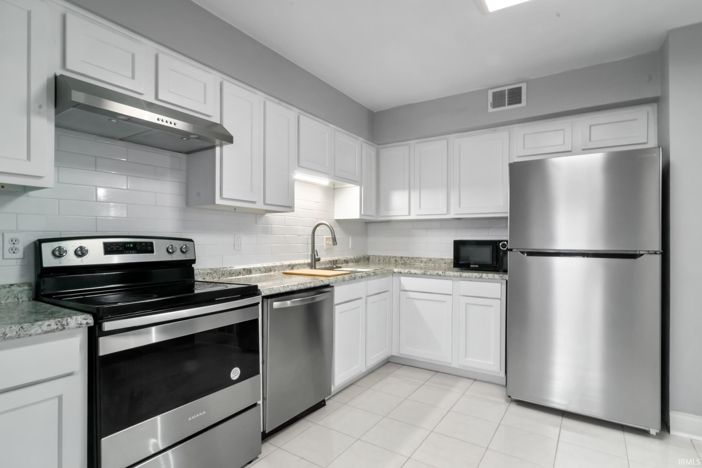 Homes for sale in Evansville, IN | 1033 Burdette Ave, Evansville, IN 47714 | MLS# 202600770