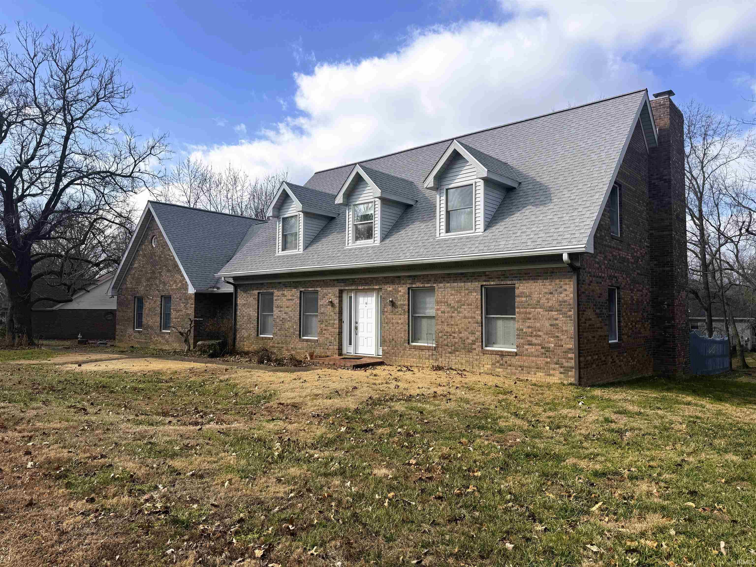 Homes for sale in Evansville, IN | 1616 Kings Bridge Rd, Evansville, IN 47725 | MLS# 202600842