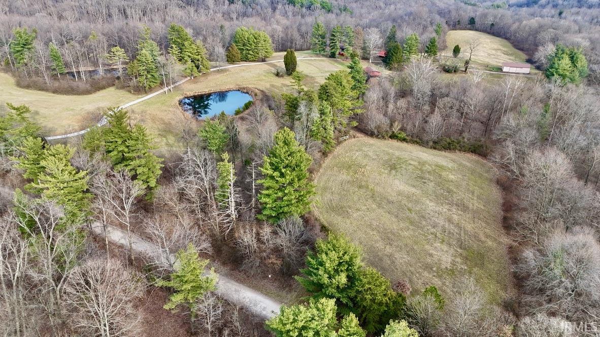 Homes for sale in Tell City, IN | 7748 Zion Rd, Tell City, IN 47586 | MLS# 202600922