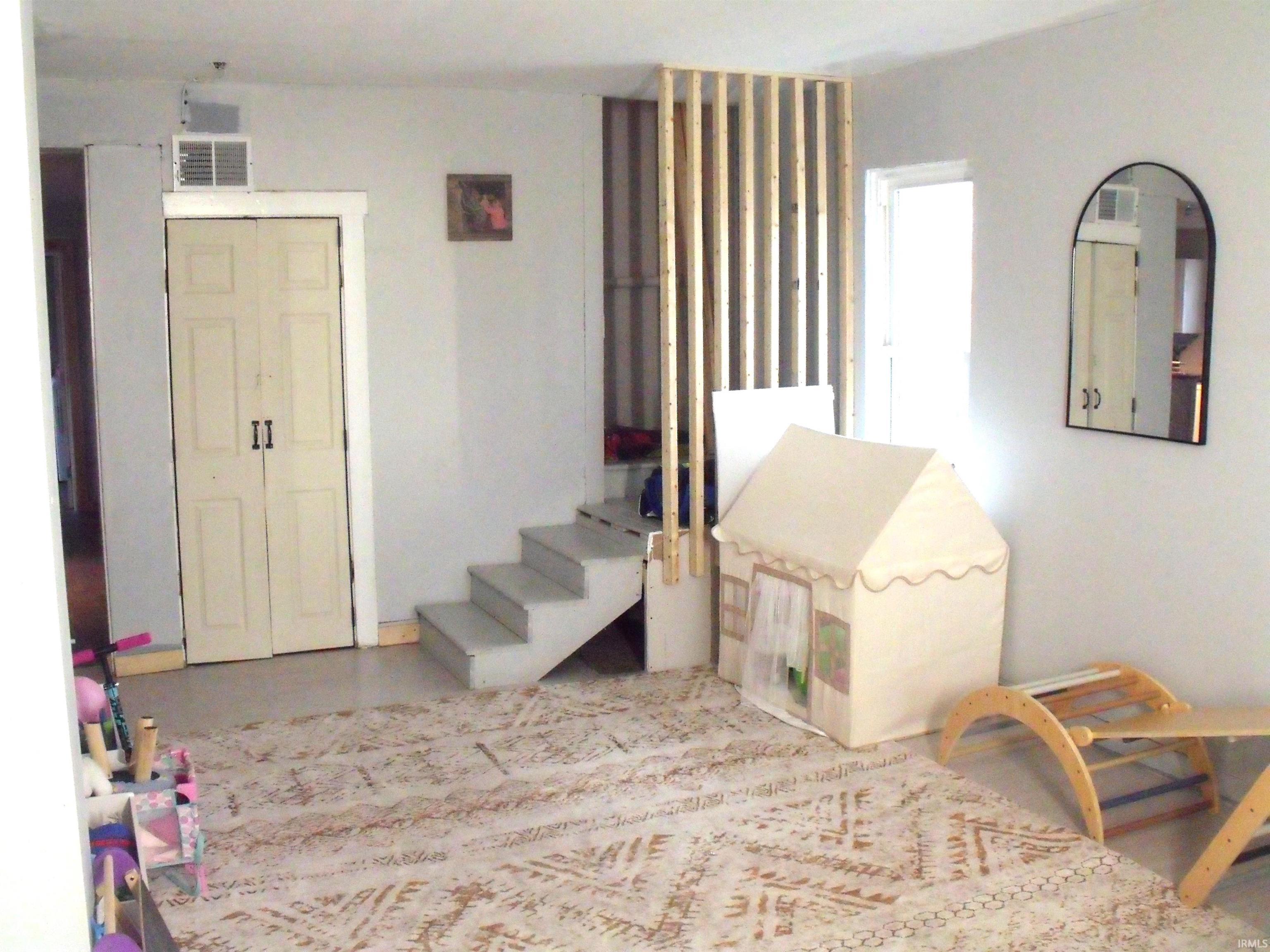 Homes for sale in Winamac, IN | 5809 W 450 N, Winamac, IN 46996 | MLS# 202601059