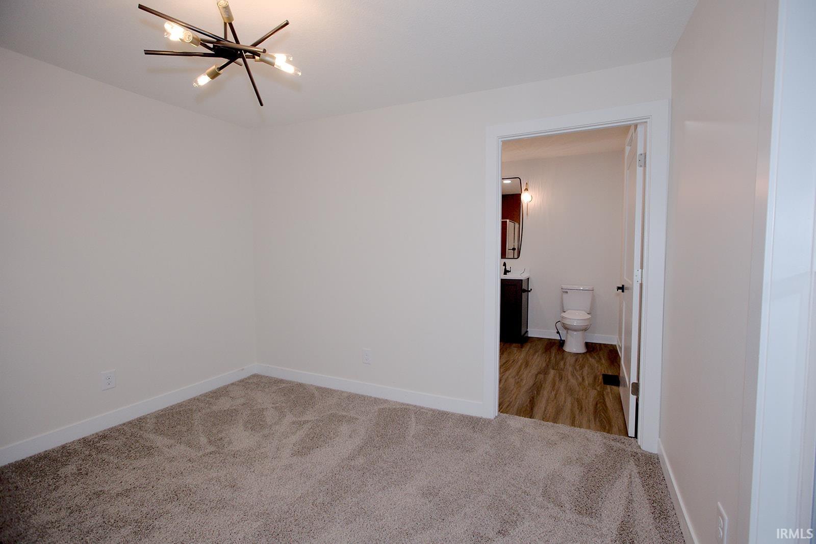 Photo 27 of 534 Mayne Street