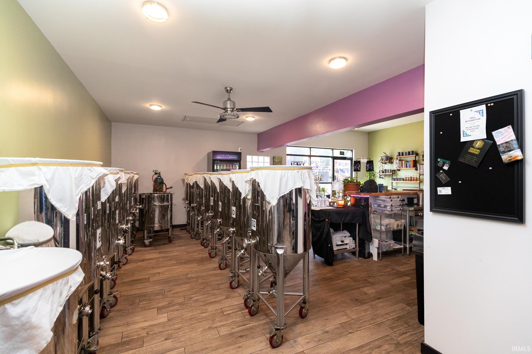 Miscellaneous room featuring ceiling fan