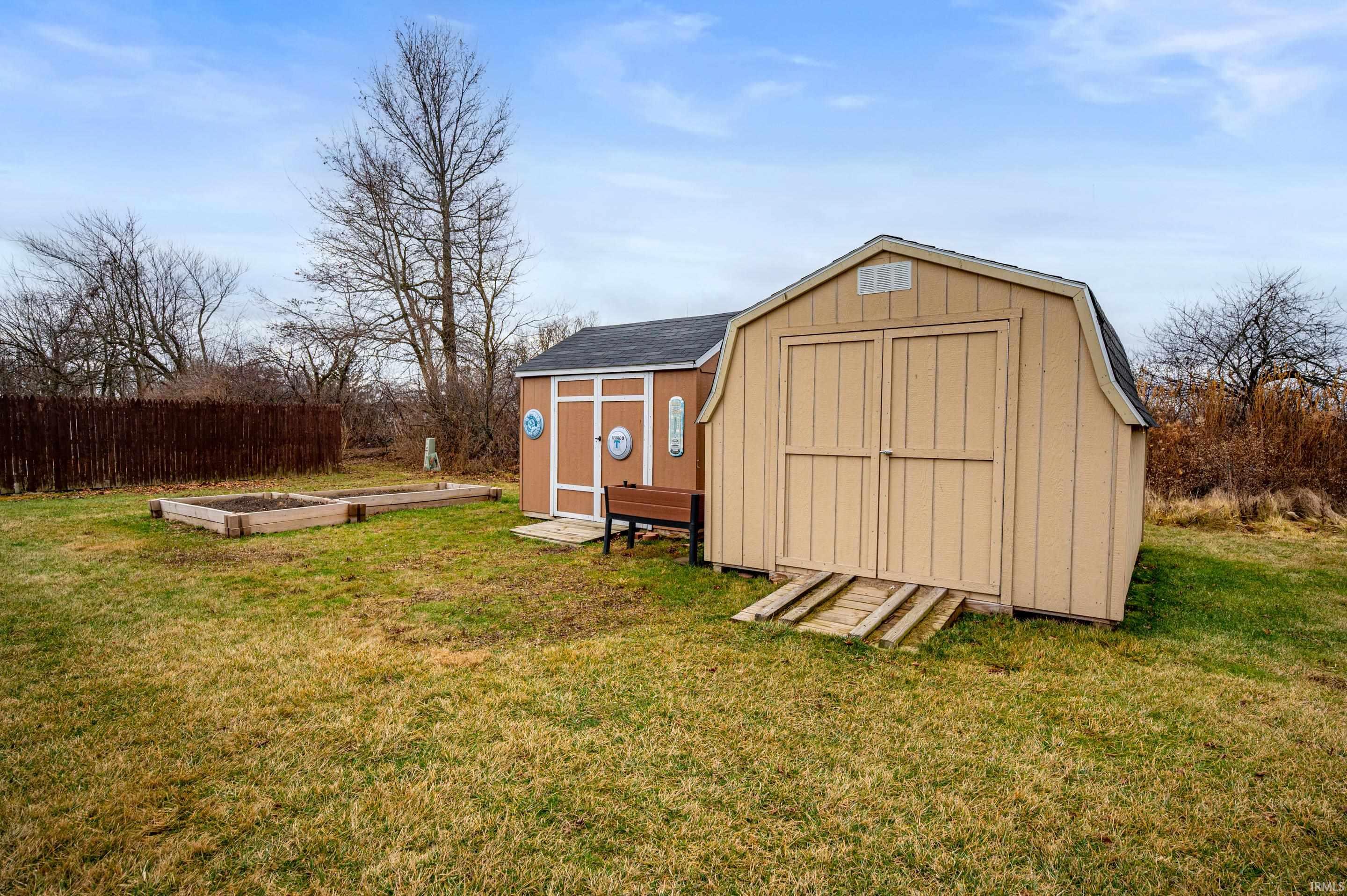 Homes for sale in Dunkirk, IN | 607 Hart Dr, Dunkirk, IN 47336 | MLS# 202601135