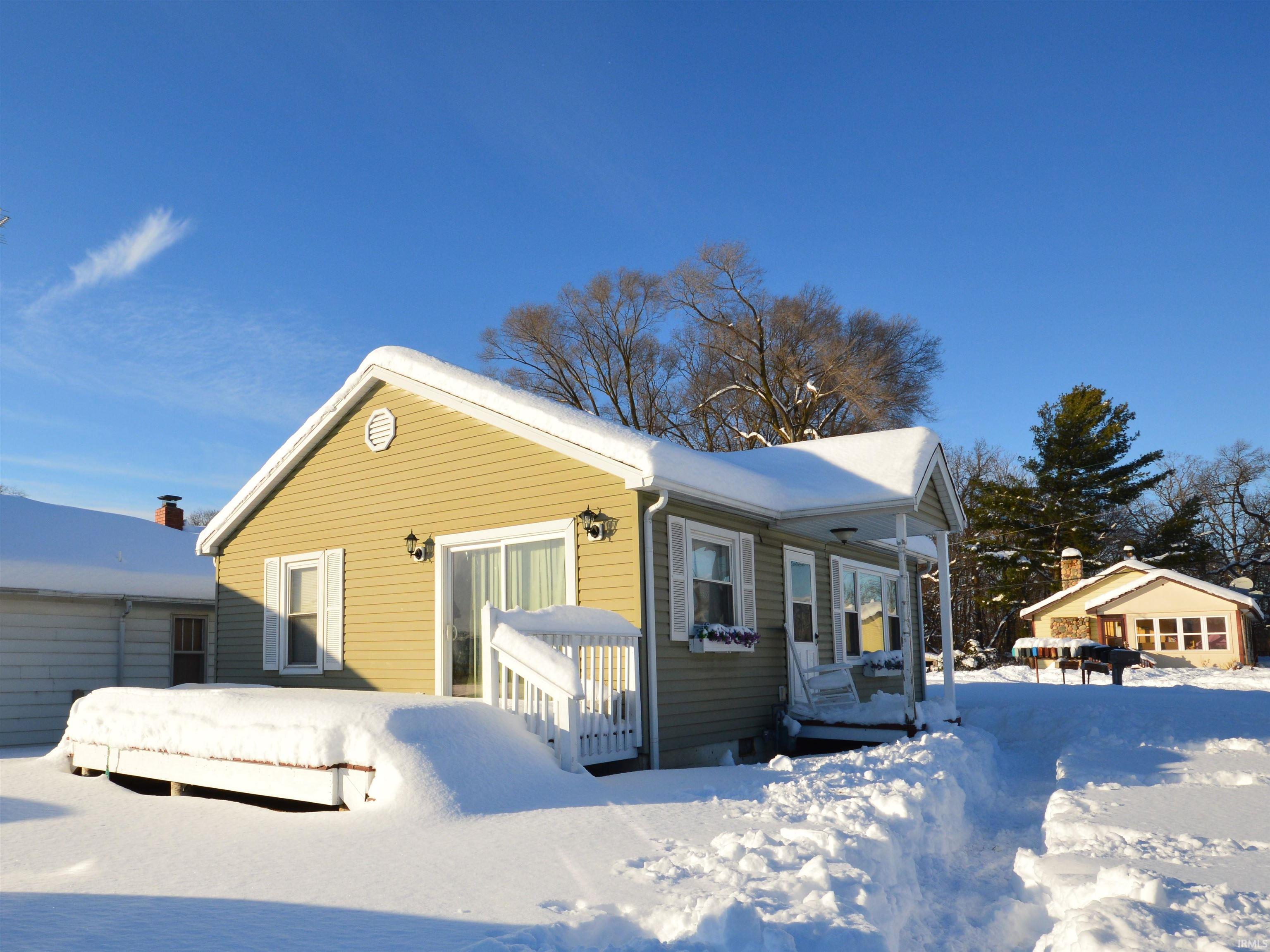 Homes for sale in Walkerton, IN | 11875 South St, Walkerton, IN 46574 | MLS# 202601628