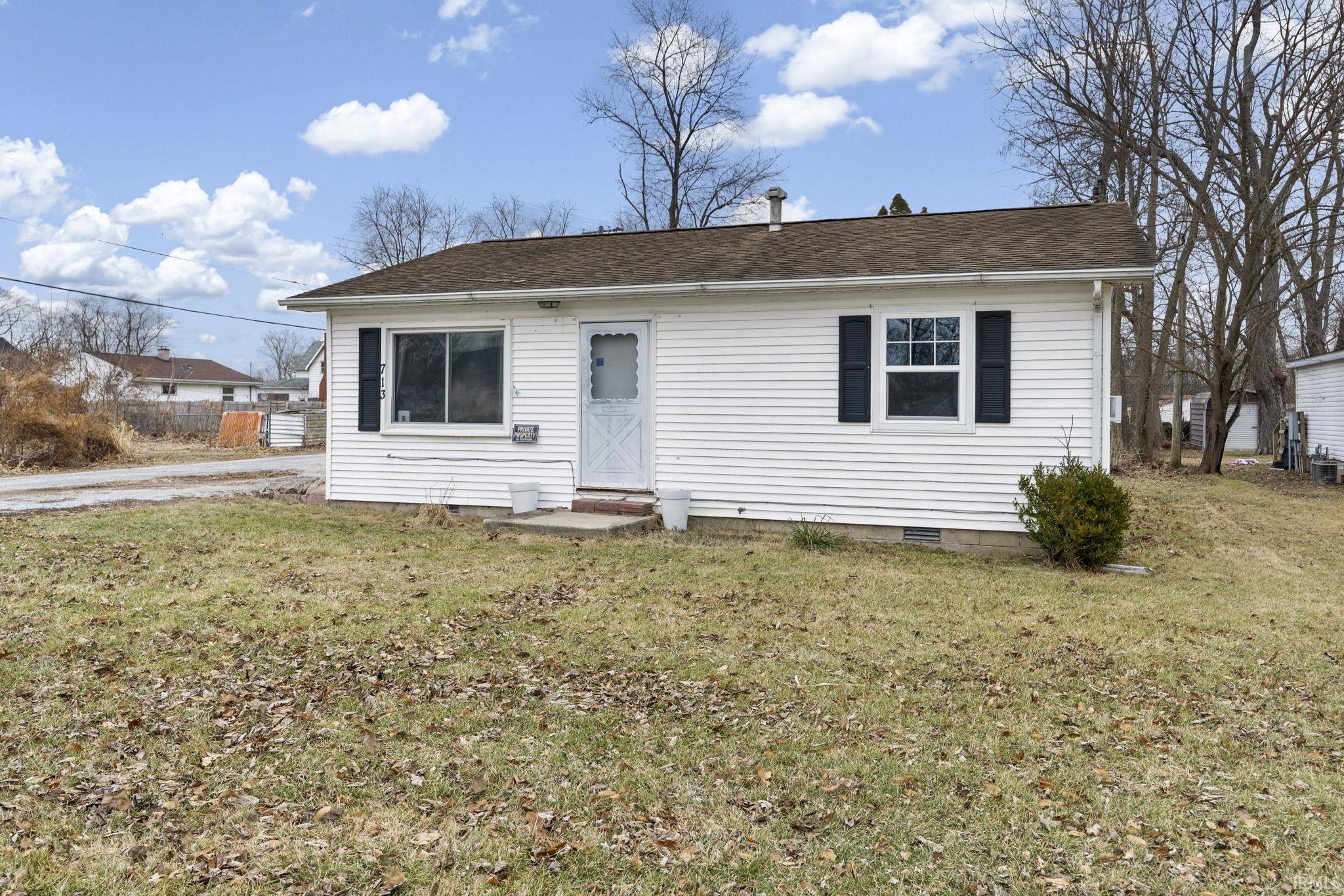 Homes for sale in Monticello, IN | 713 Juanita St, Monticello, IN 47960 | MLS# 202601904