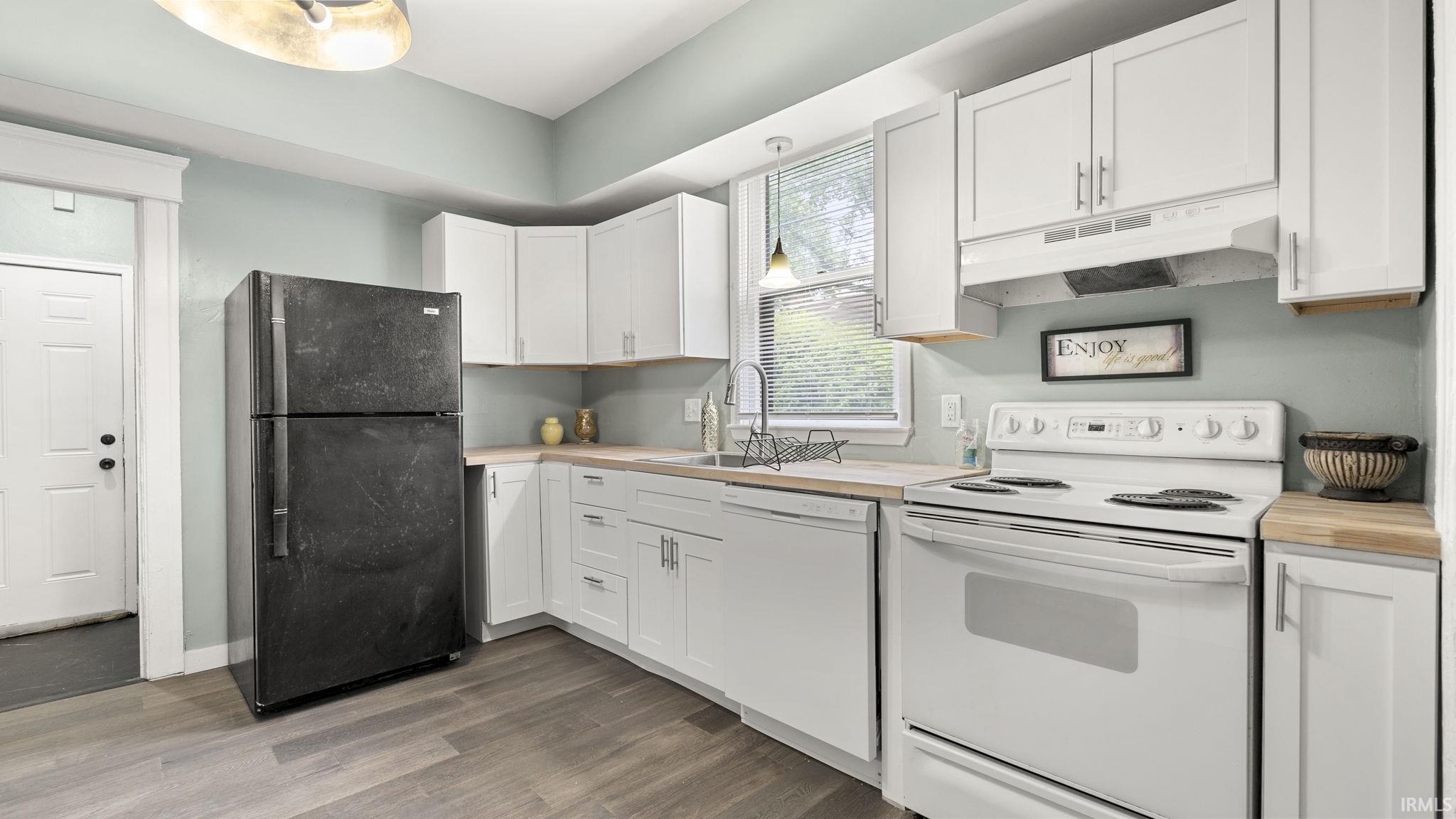 Photo 10 of 1018 Loree Street