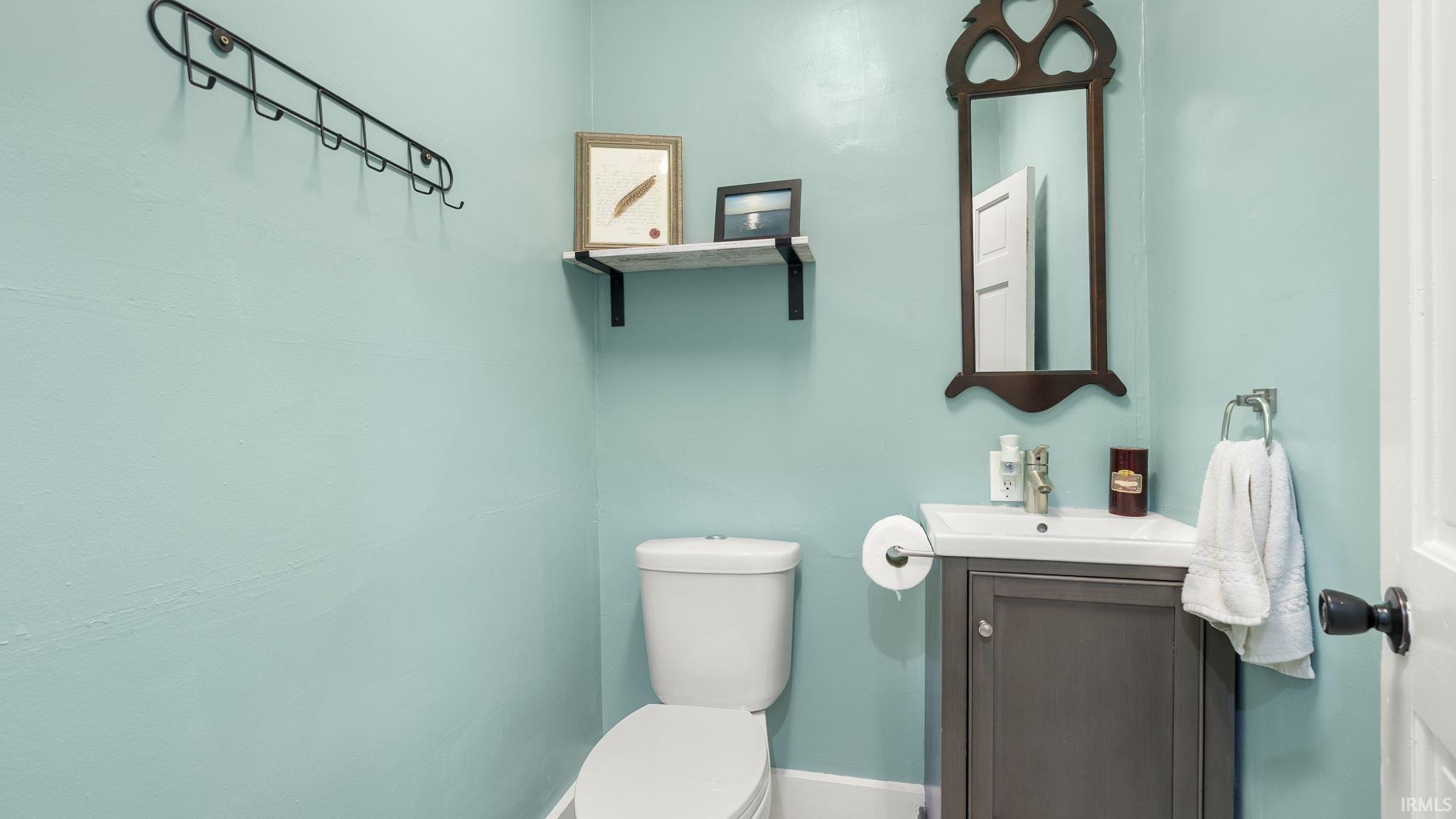 Photo 13 of 1018 Loree Street