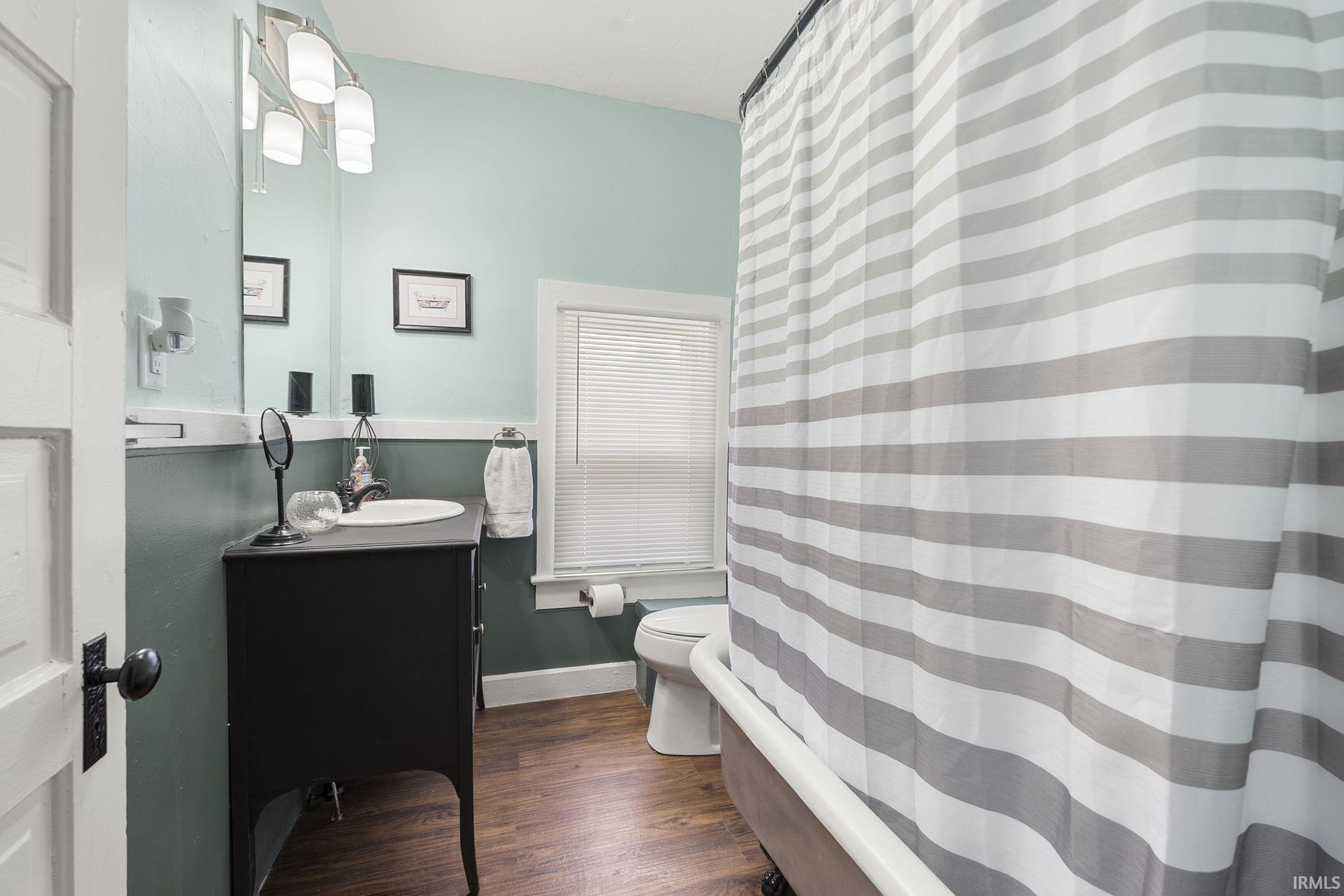 Photo 21 of 1018 Loree Street