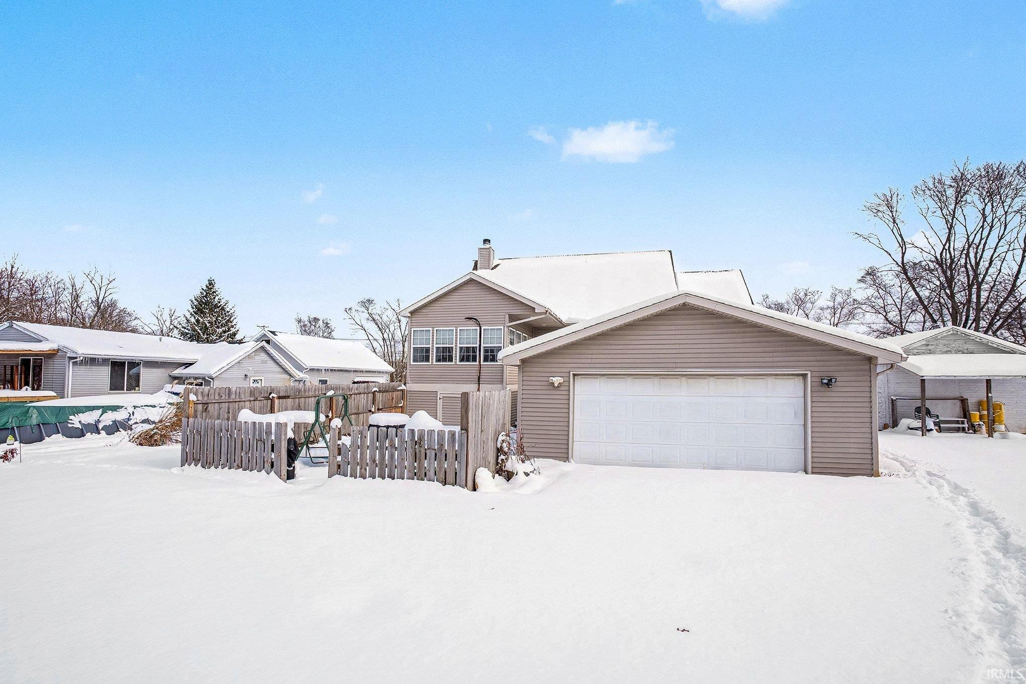 Homes for sale in Mishawaka, IN | 57617 Blackberry Rd, Mishawaka, IN 46544 | MLS# 202601971