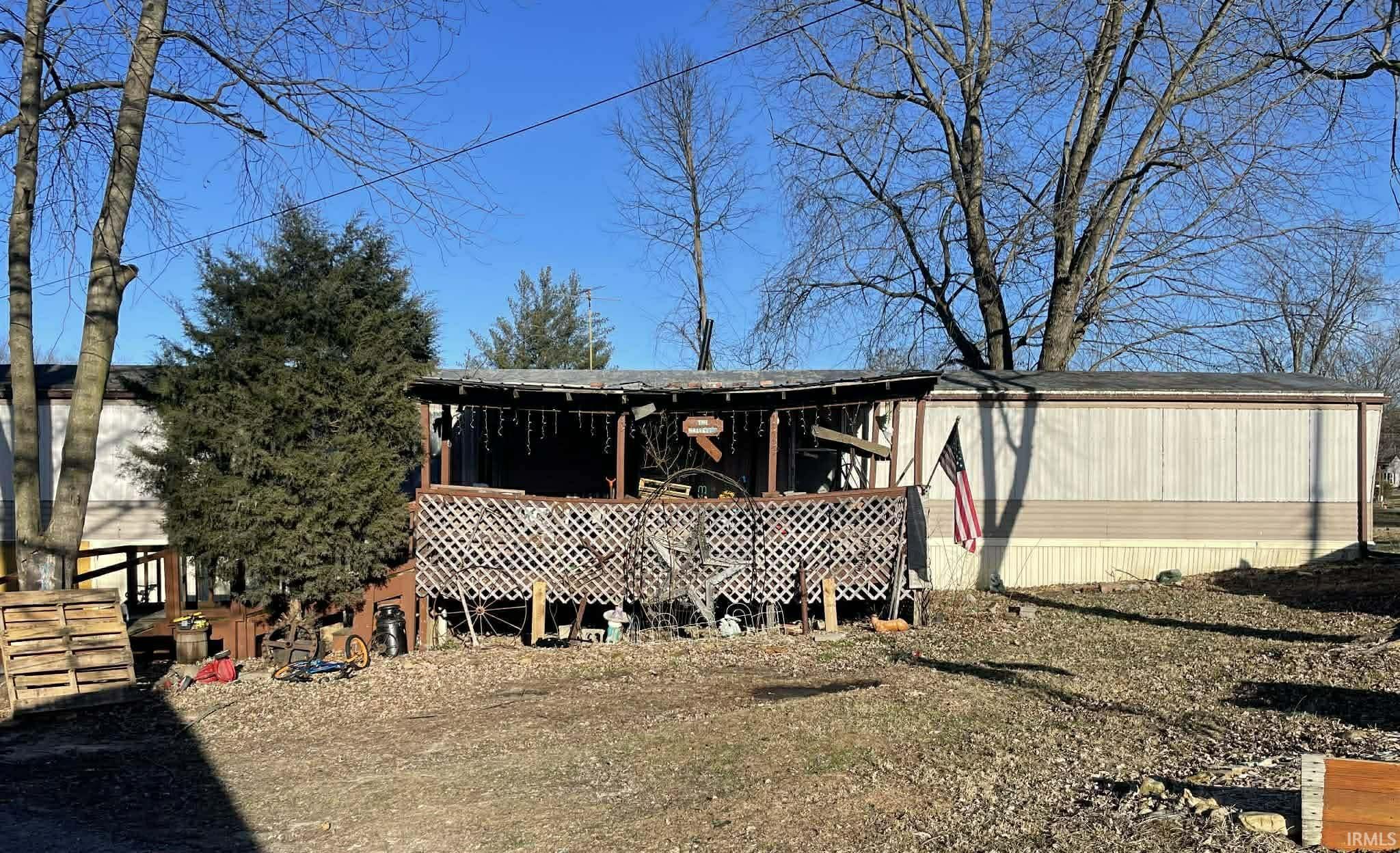 Homes for sale in Brownstown, IN | 1209 W Walnut St, Brownstown, IN 47220 | MLS# 202602058