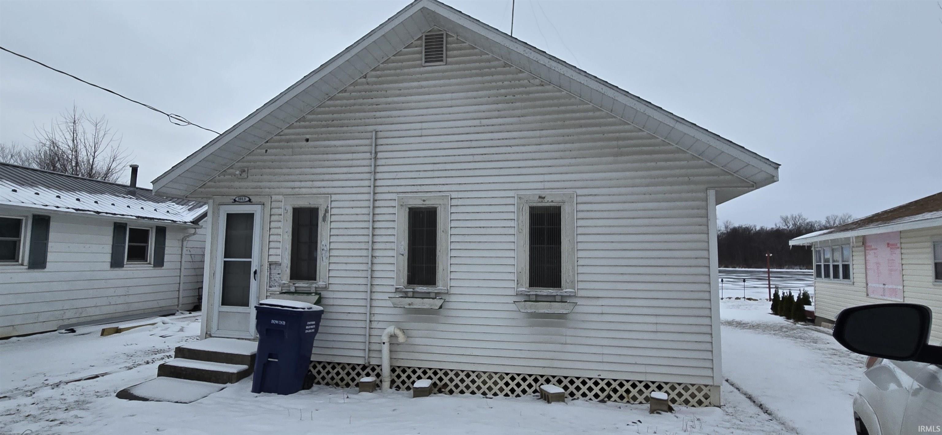 Homes for sale in Silver Lake, IN | 1013 N Edgewater Dr, Silver Lake, IN 46982 | MLS# 202602156