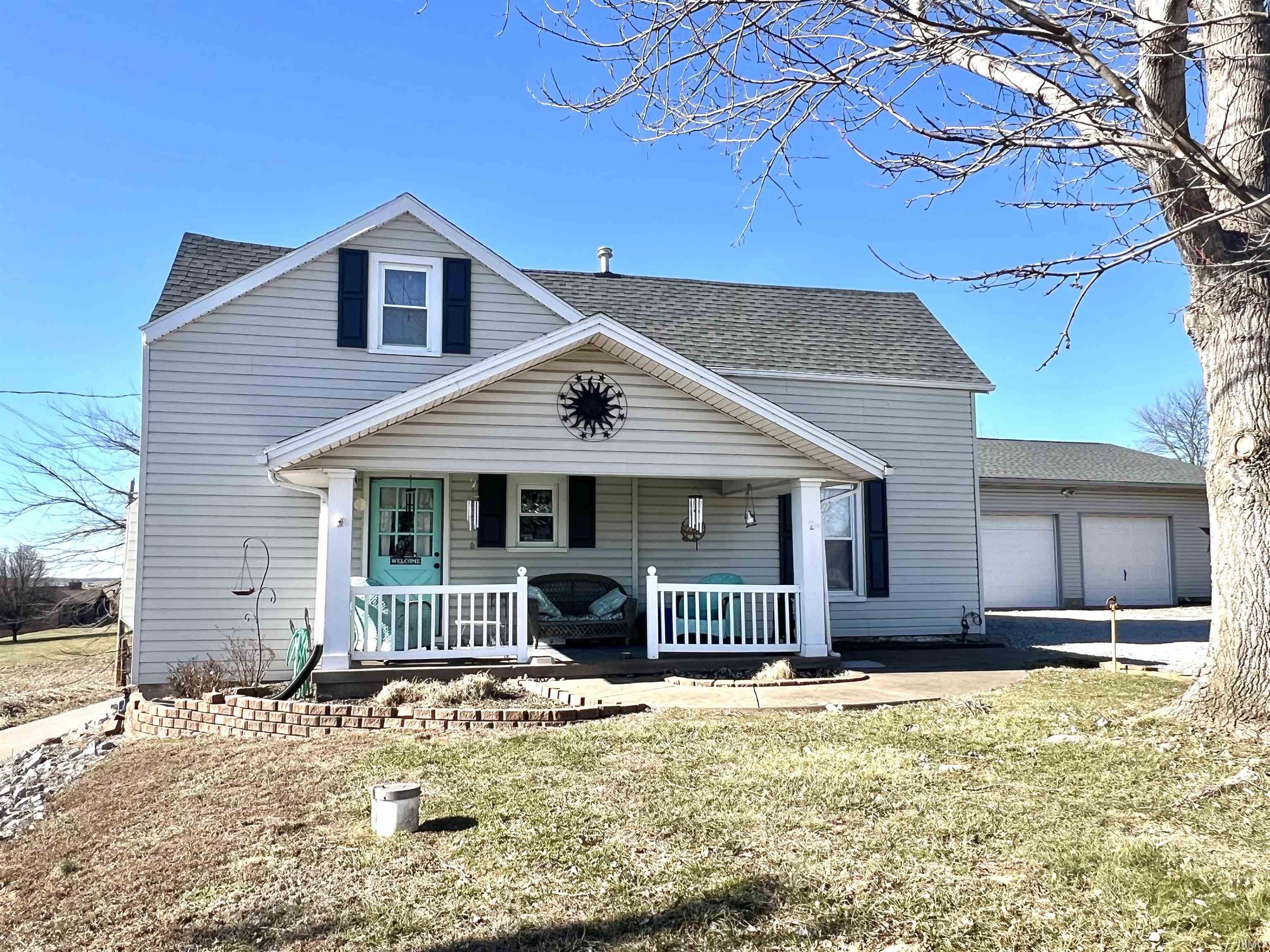 Homes for sale in Haubstadt, IN | 19100 Owensville Rd, Haubstadt, IN 47639 | MLS# 202602468