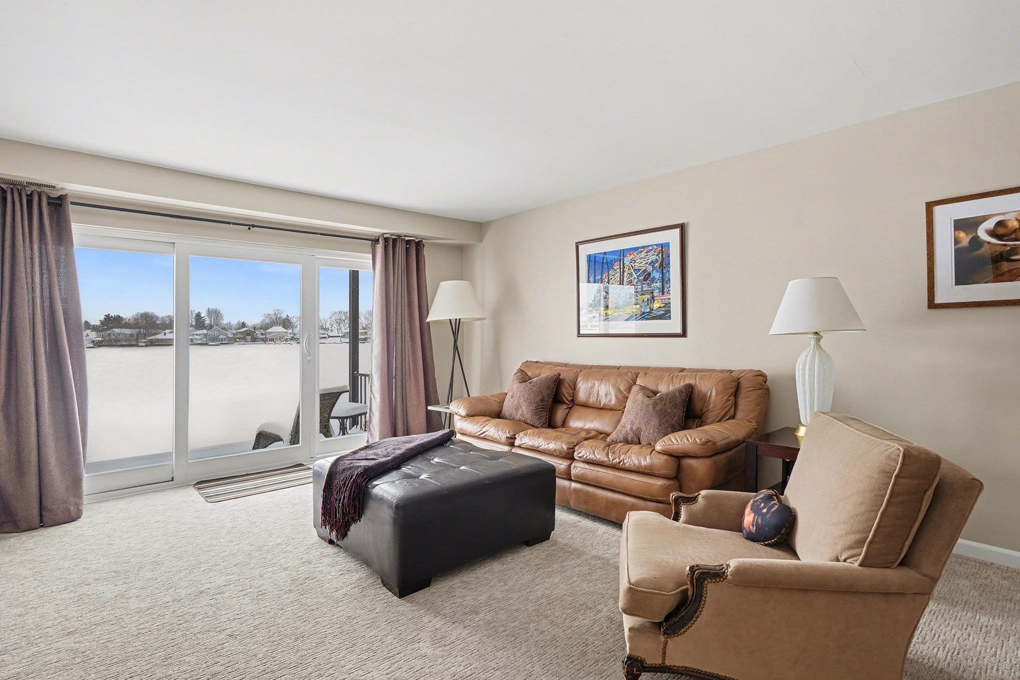 Homes for sale in Elkhart, IN | 1077 Greenleaf Blvd #107, Elkhart, IN 46514 | MLS# 202602697