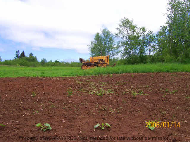 $1,920,000.00: 9641 HIGHWAY 221, Canning
