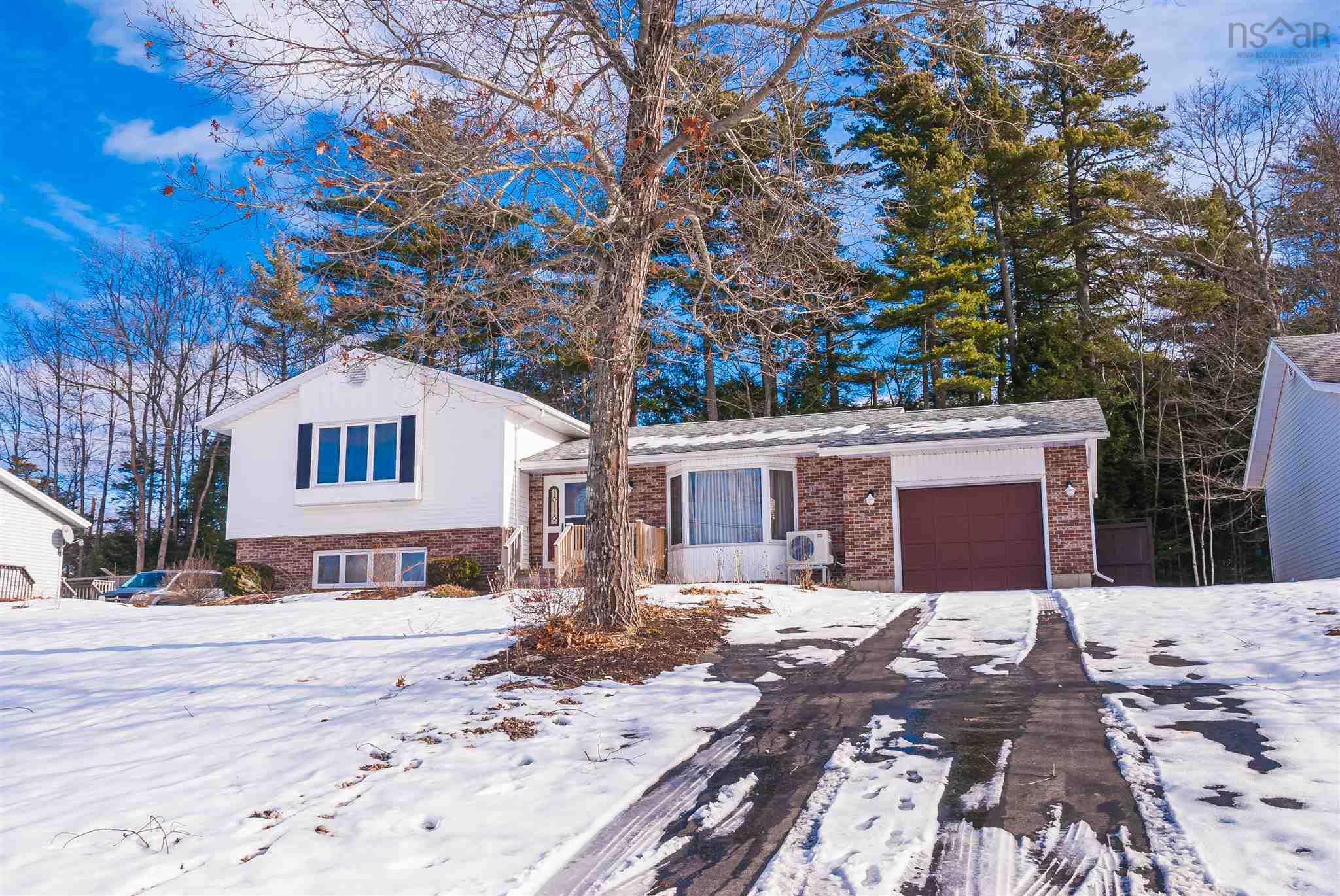 254 Hollingsworth Drives, Bridgewater, NS B4V 3V2