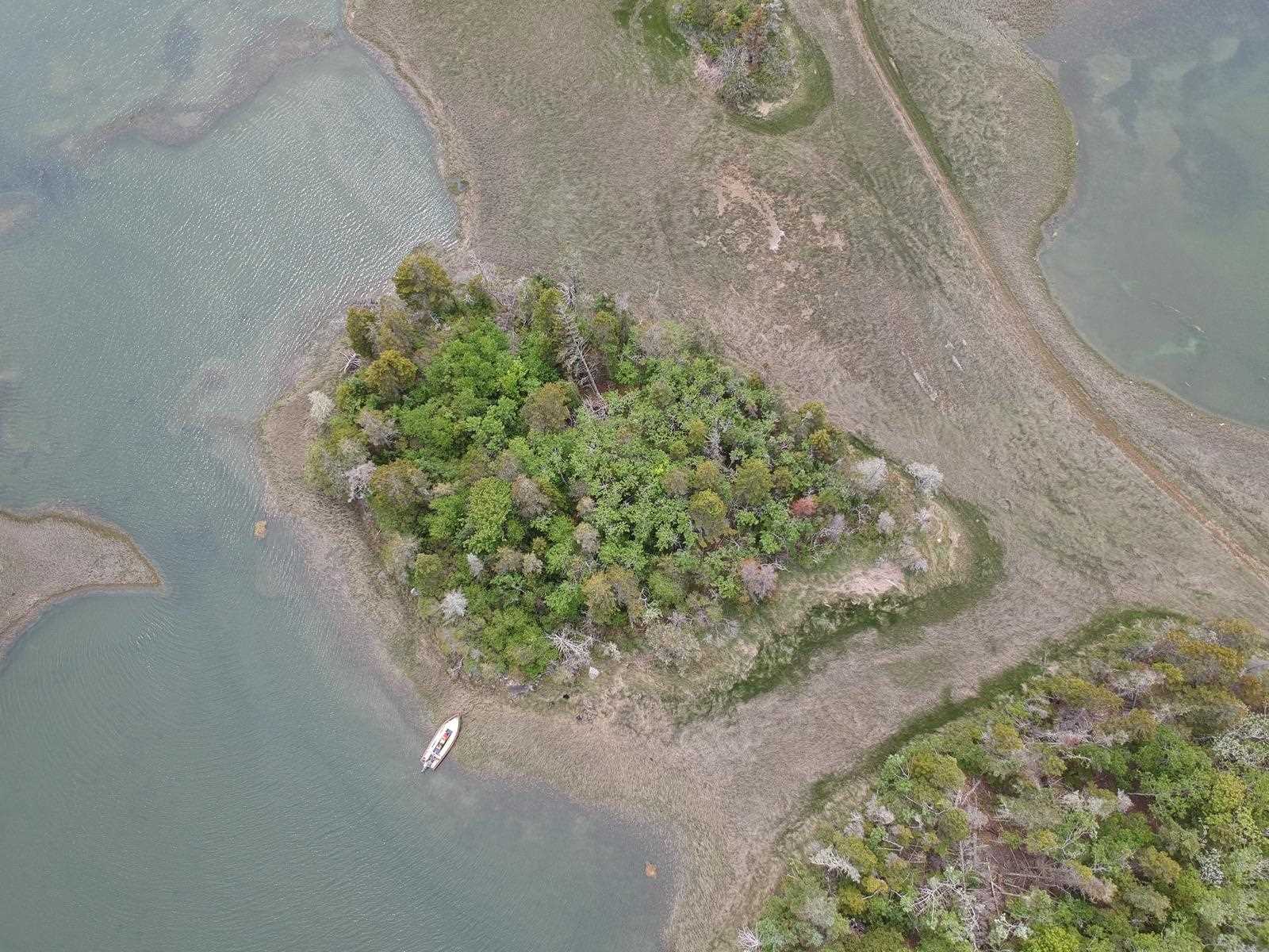 $24,500.00: 0 Le Petite Isle Island, Surettes Island