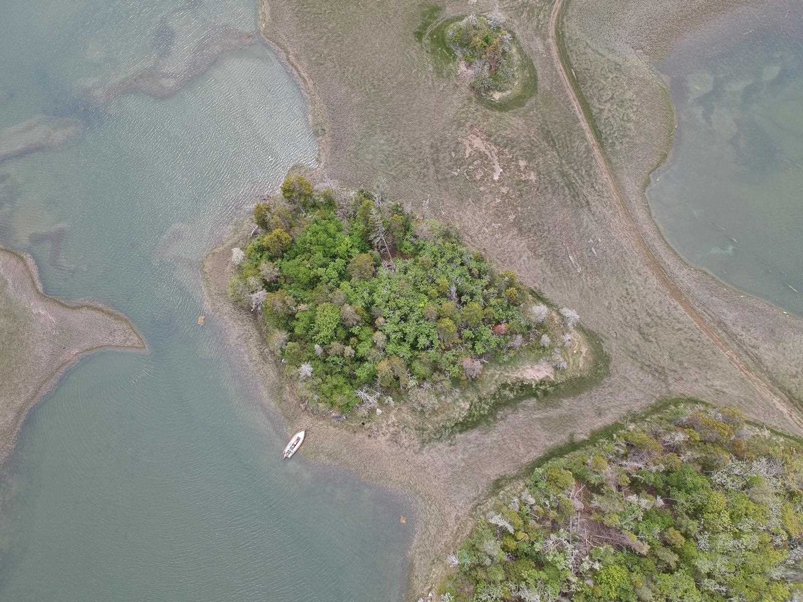 $24,500.00: 0 Le Petite Isle Island, Surettes Island
