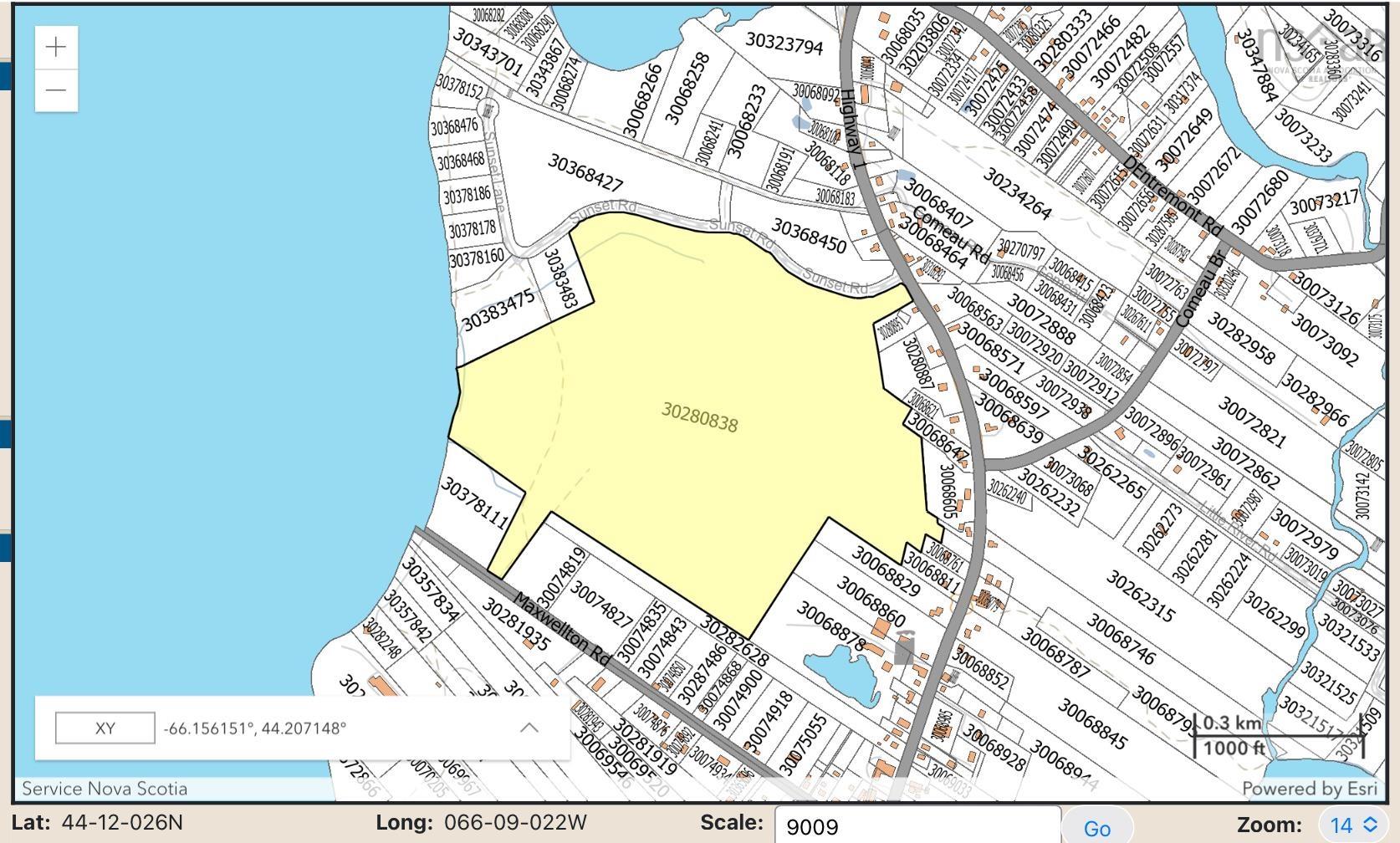 $500,000.00: No 1 Highway, Meteghan Centre