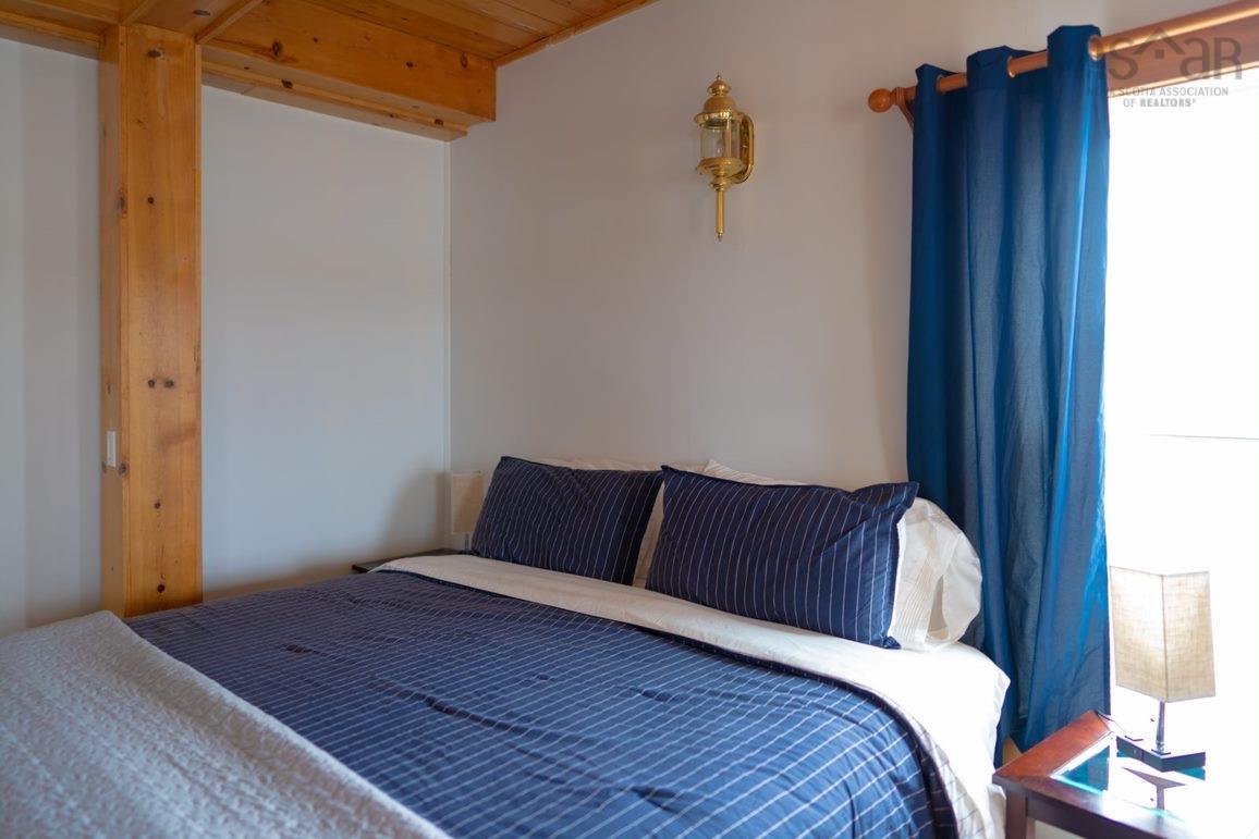 $1,100,000.00: 15283 Cabot Trail, Chéticamp