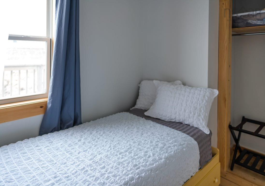 $1,100,000.00: 15283 Cabot Trail, Chéticamp