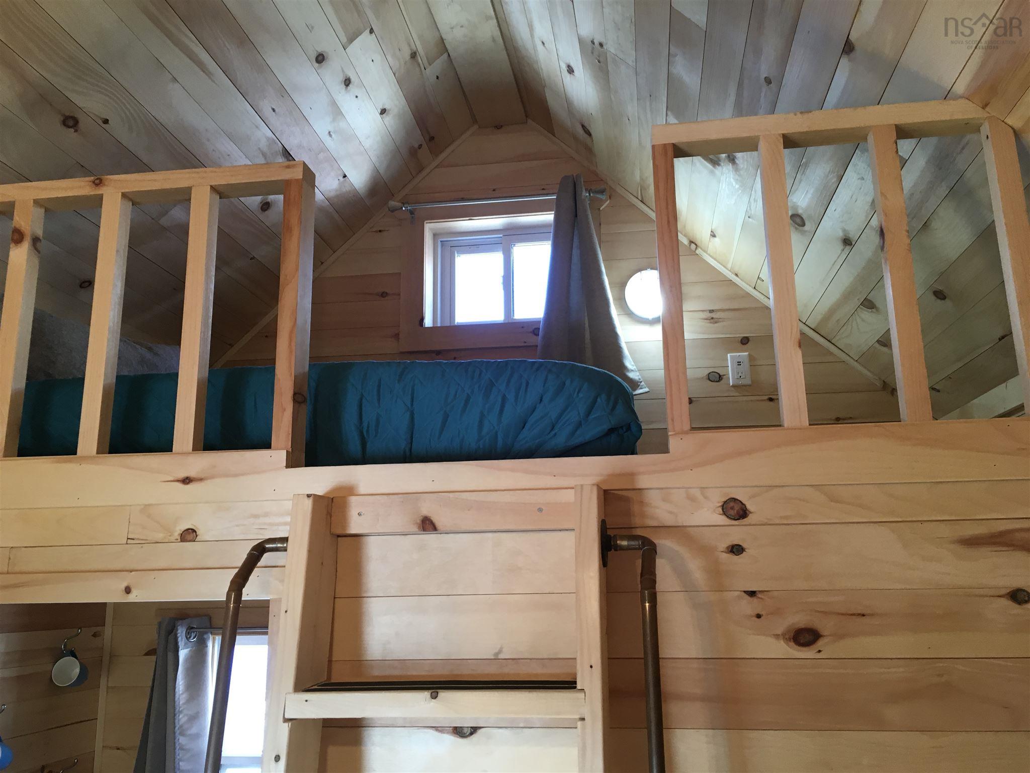 $1,100,000.00: 15283 Cabot Trail, Chéticamp