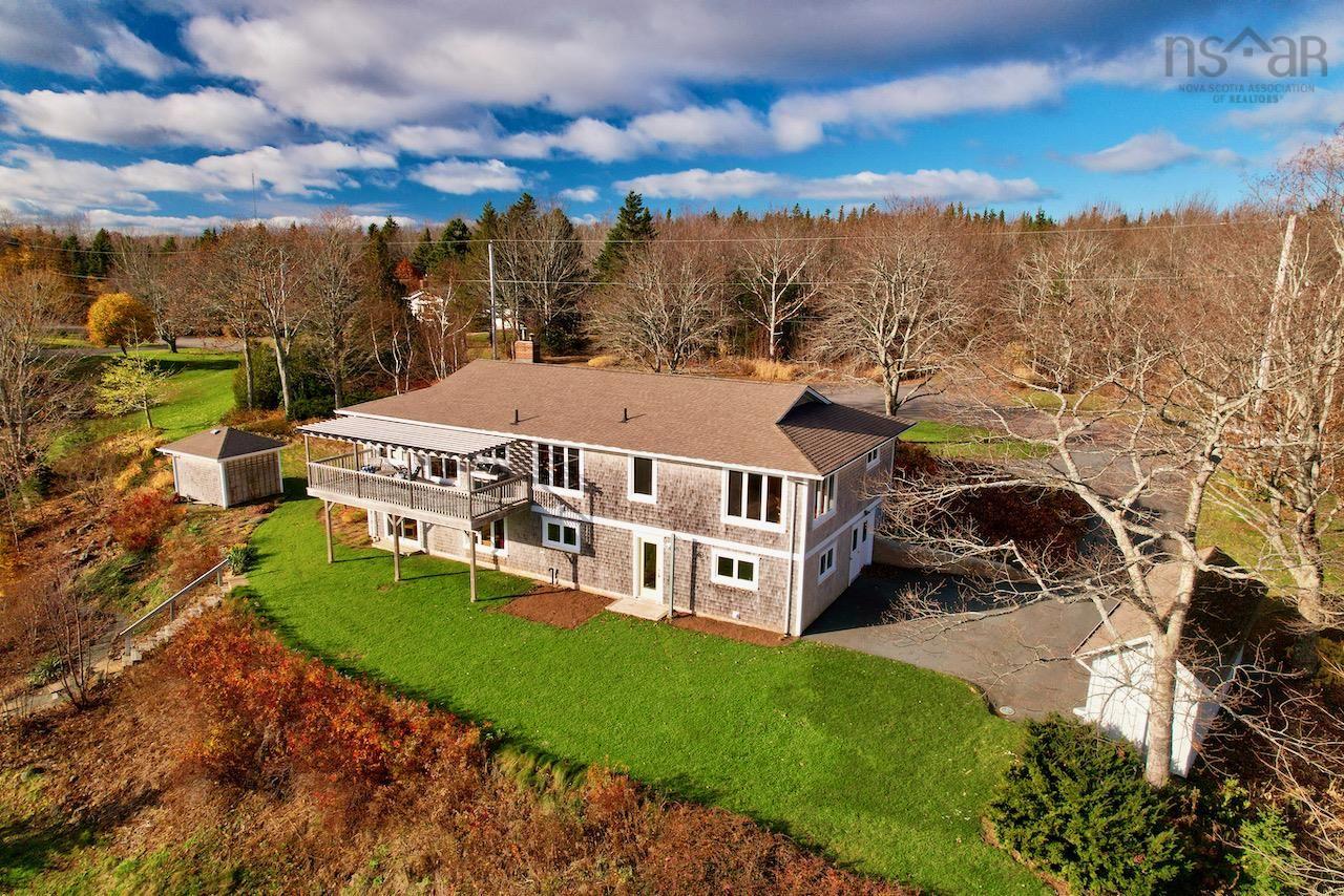 $998,500.00: 128 Foleaze Park Drive, Brow Of The Mountain