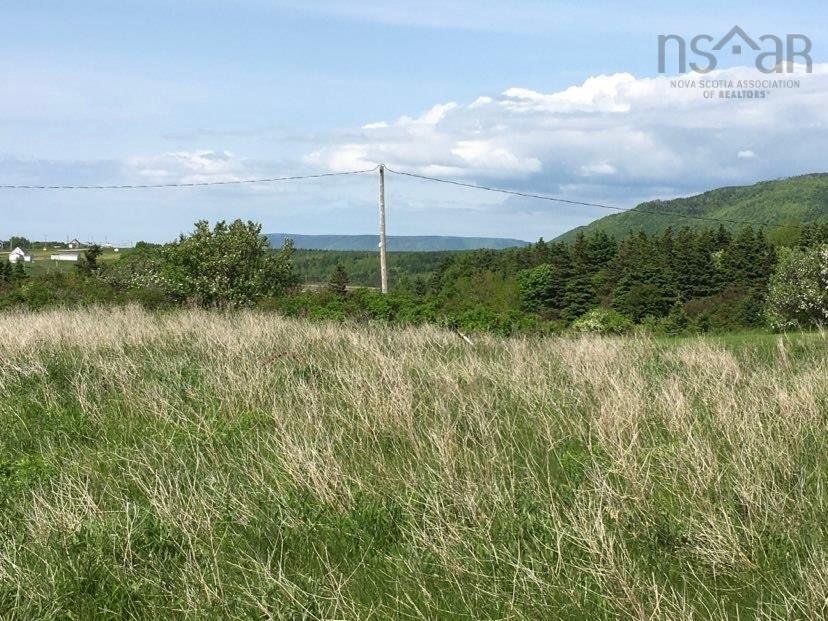 $25,000.00: Cabot Trail, Grand Étang