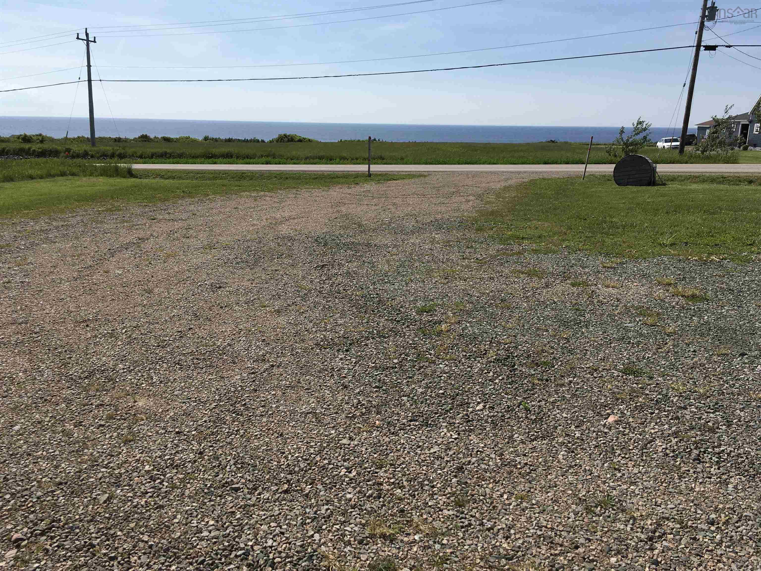 $69,900.00: 13762 Cabot Trail, Point Cross