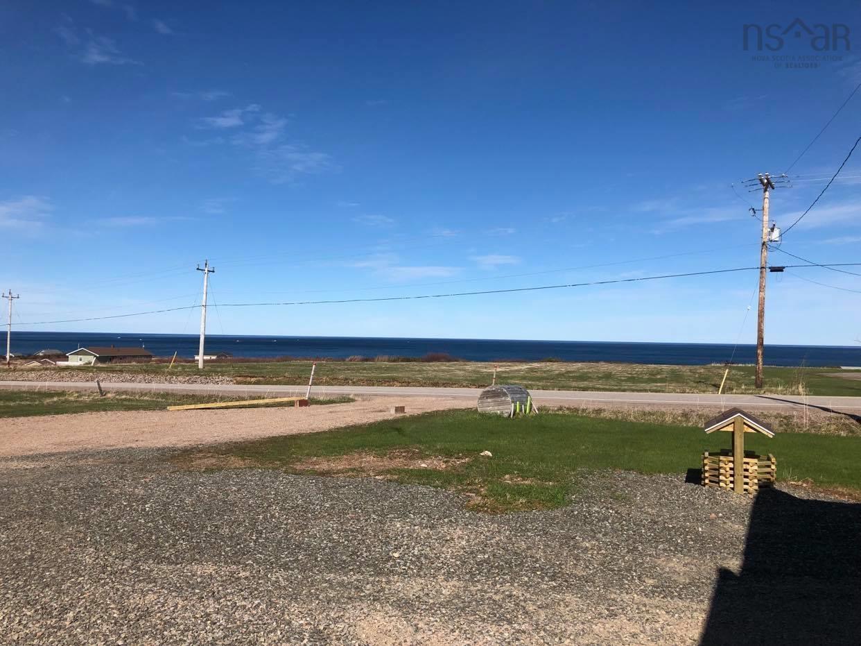 $69,900.00: 13762 Cabot Trail, Point Cross
