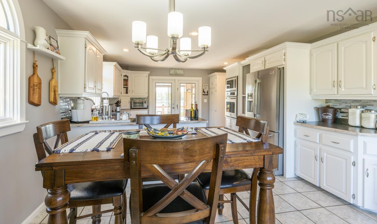 $1,200,000.00: 185 Rocky Ridge Road, Canaan