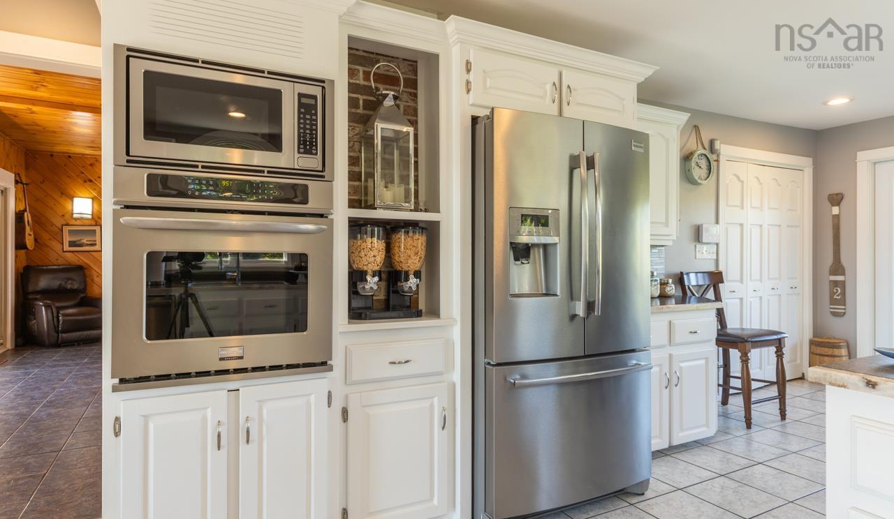 $1,200,000.00: 185 Rocky Ridge Road, Canaan
