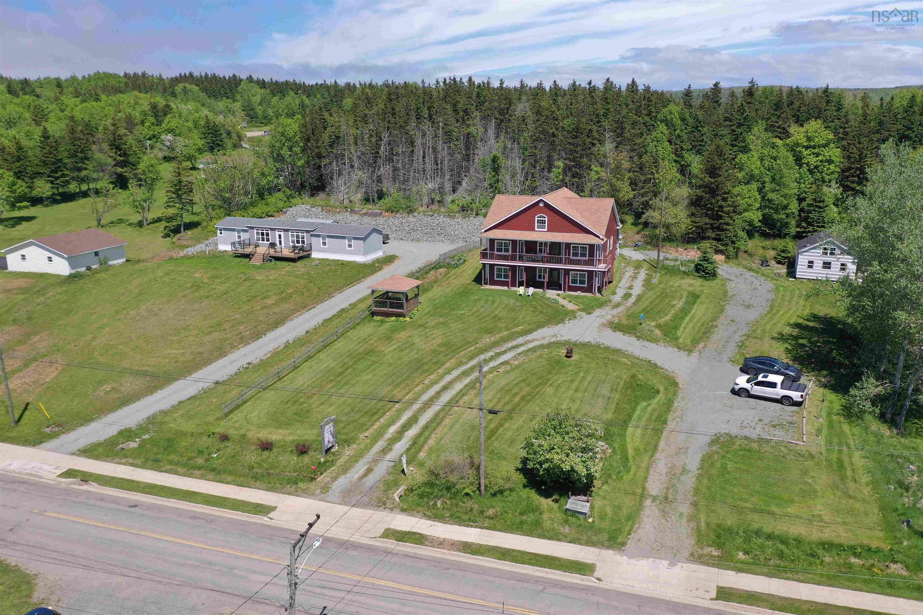 $799,000.00: 109 High Road, Port Hood