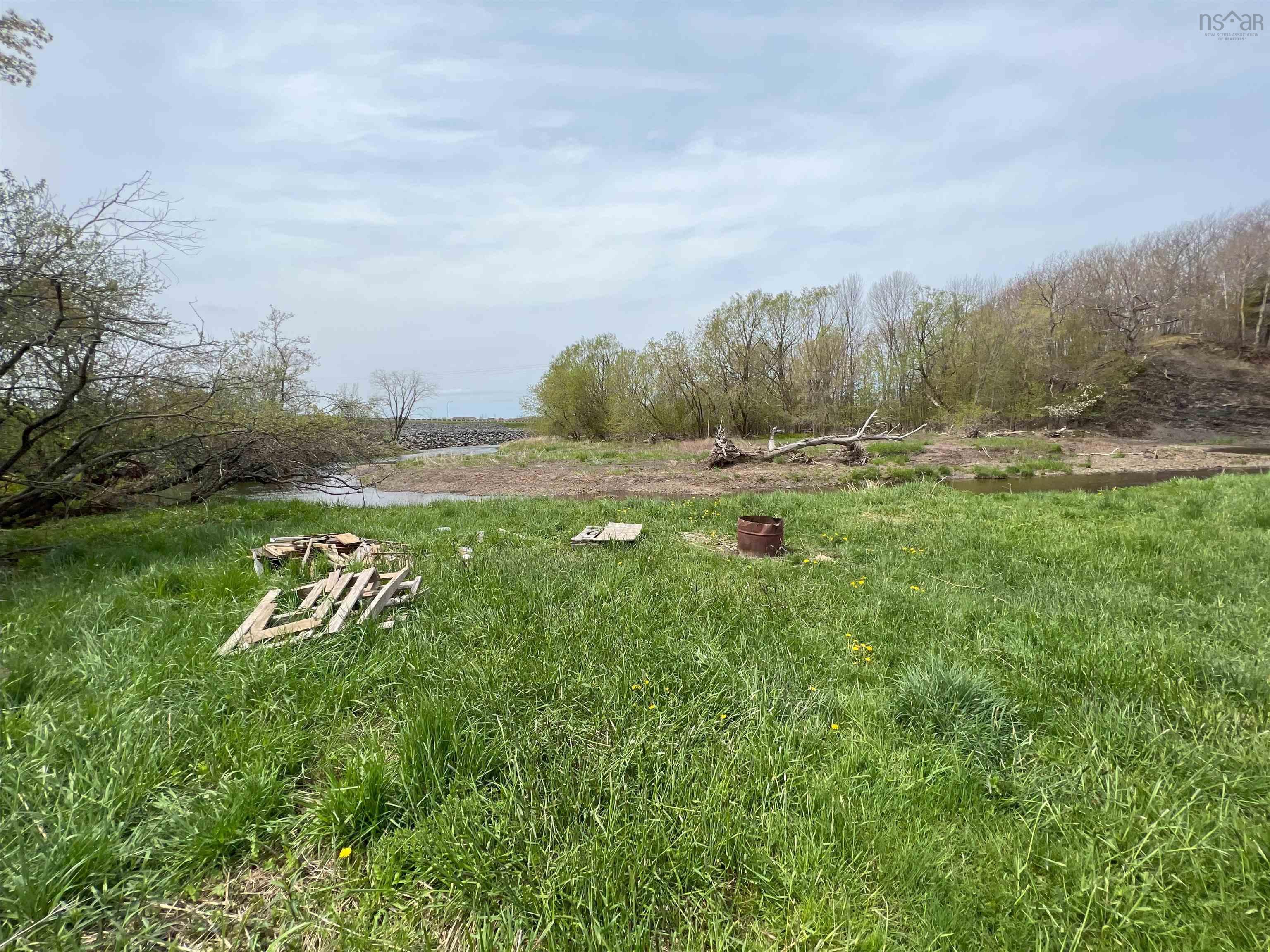 5161 East River Road 