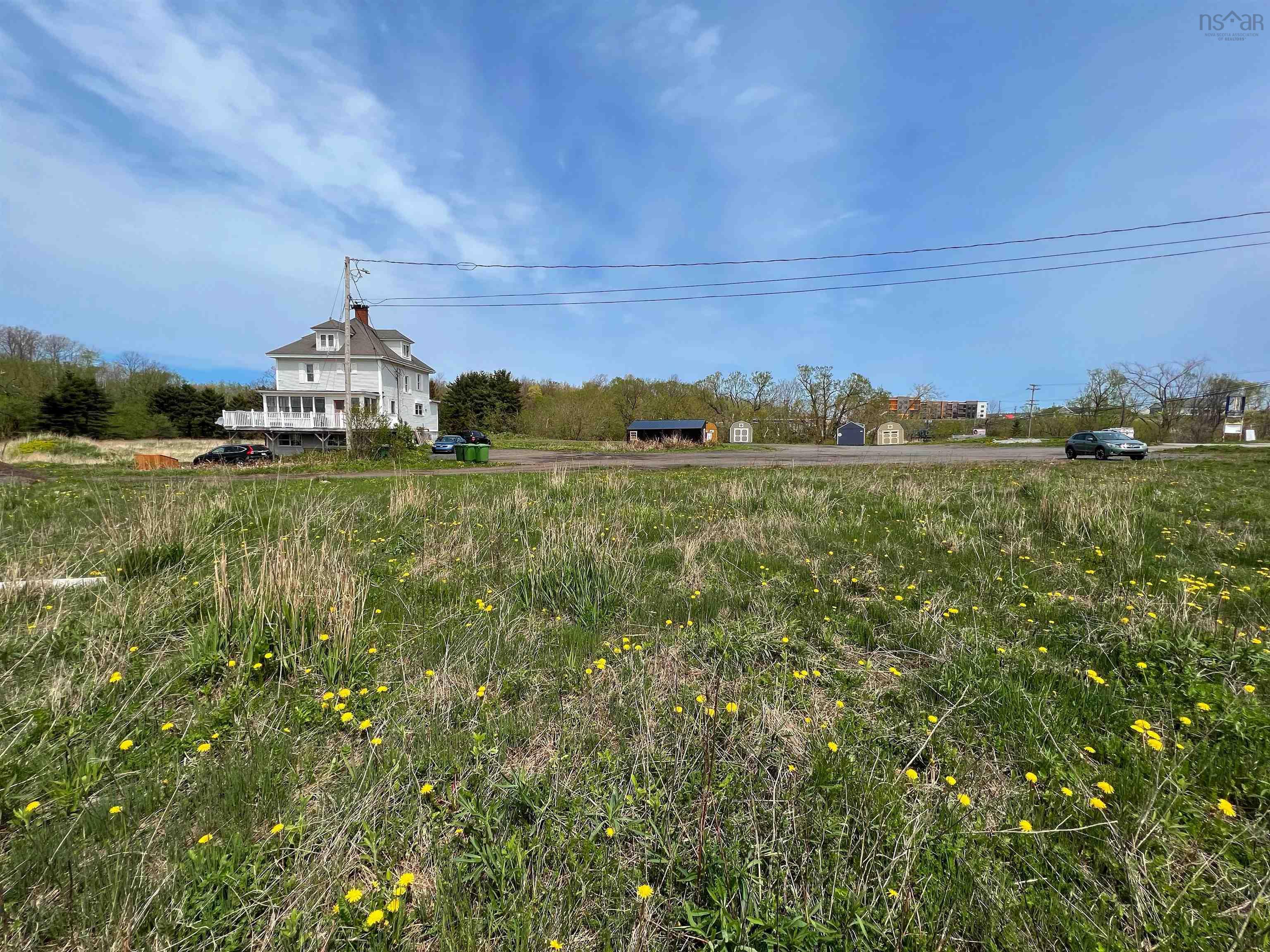 5161 East River Road 