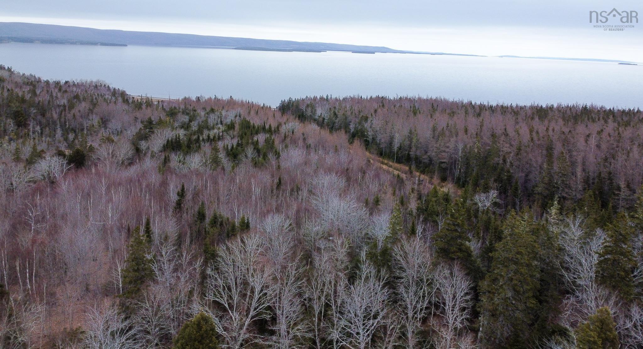 Lot 5 West Bay Highway 