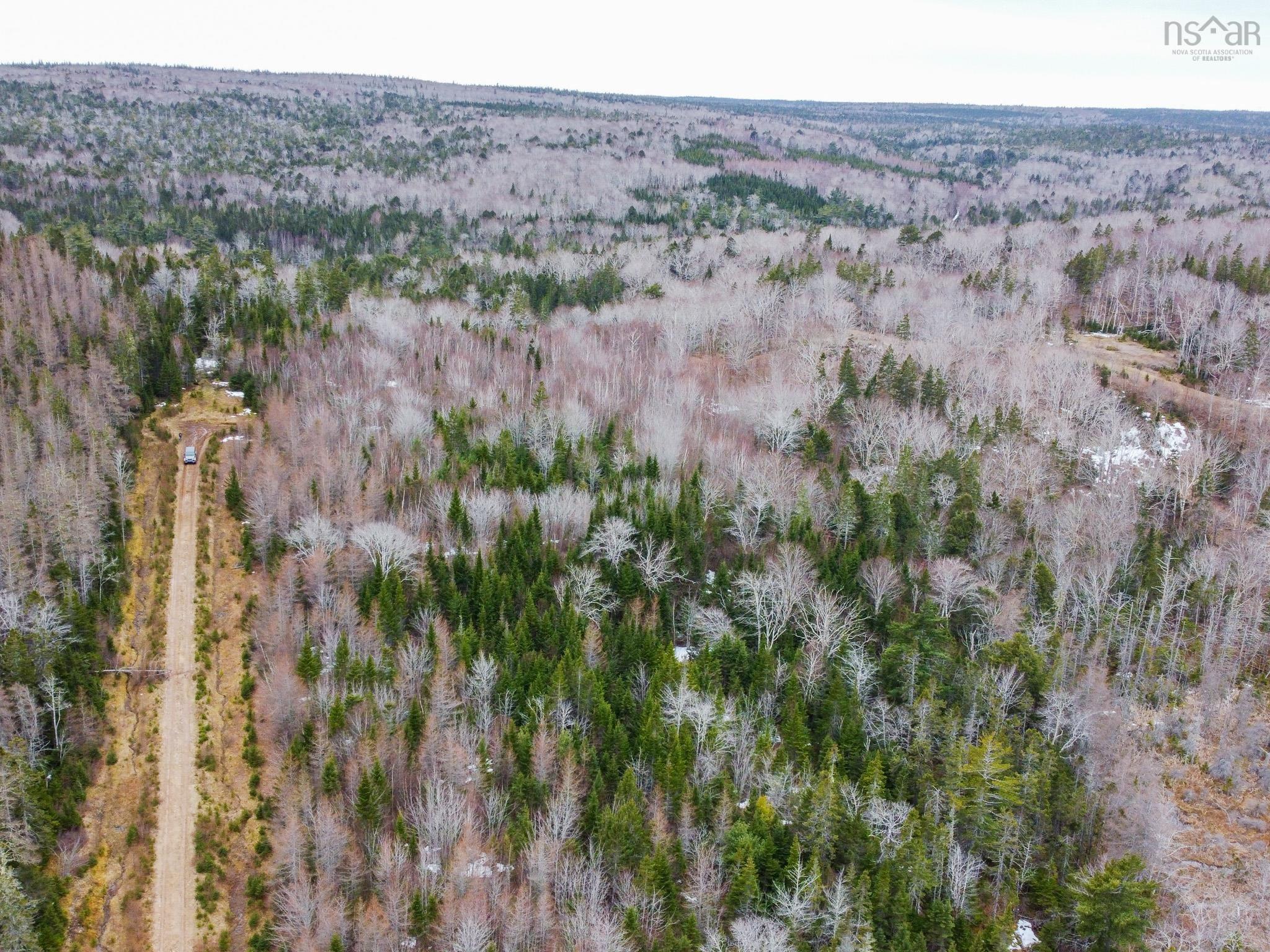 $35,000.00: Lot 6 West Bay Highway, Dundee