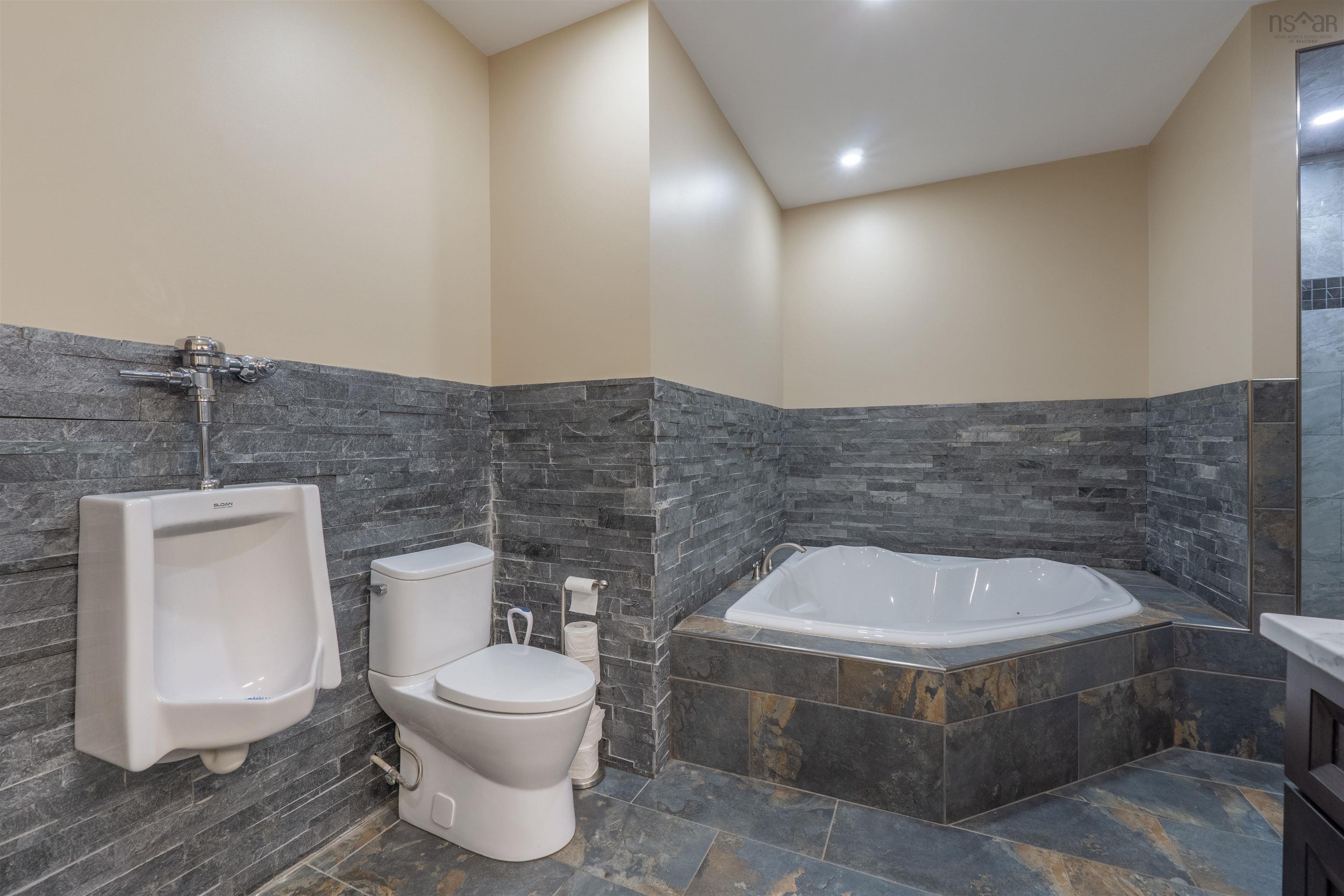 $1,199,000.00: 3993 Clam Harbour Road, Clam Bay