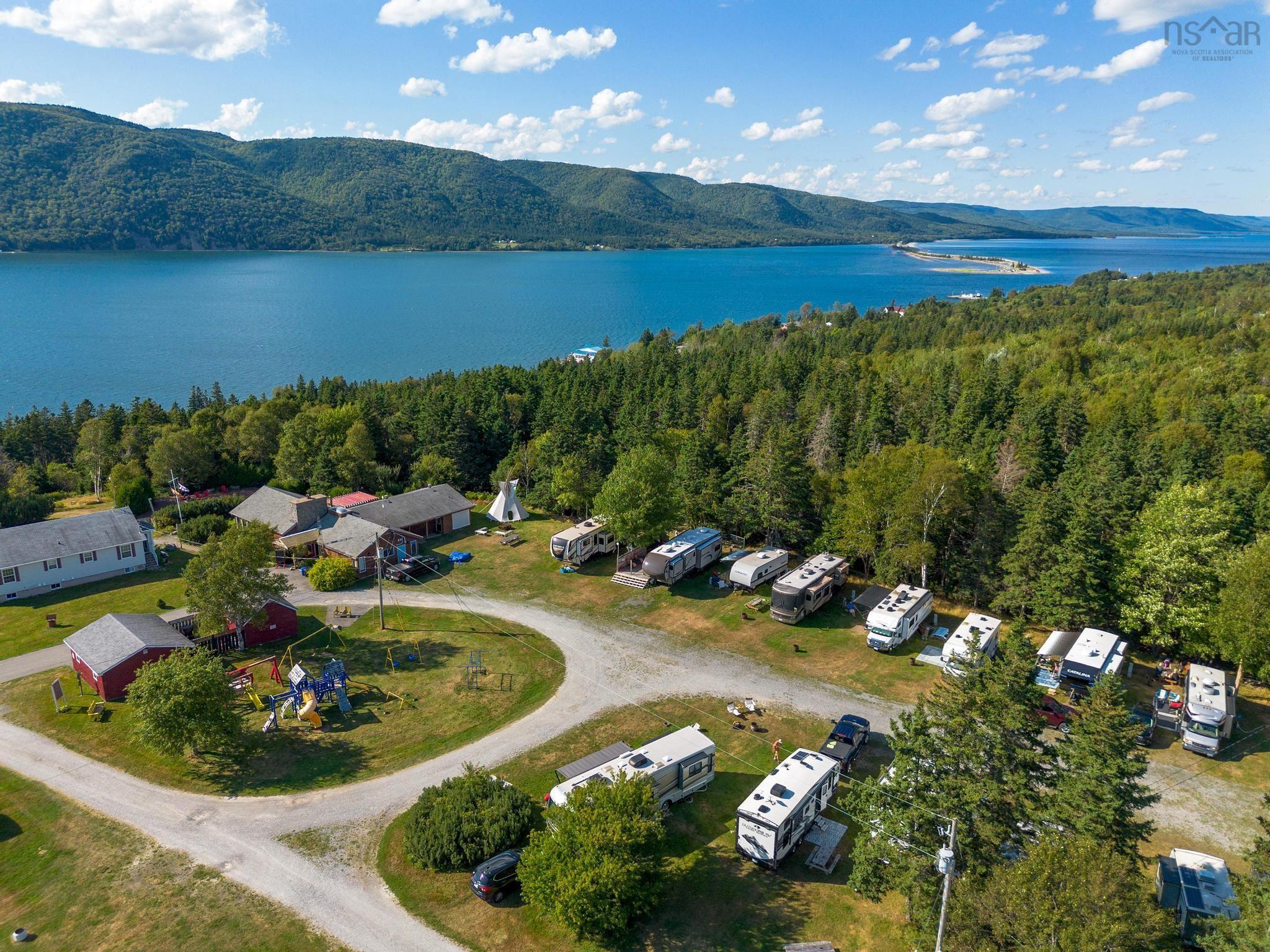 $950,000.00: 940 Highway 312, Englishtown