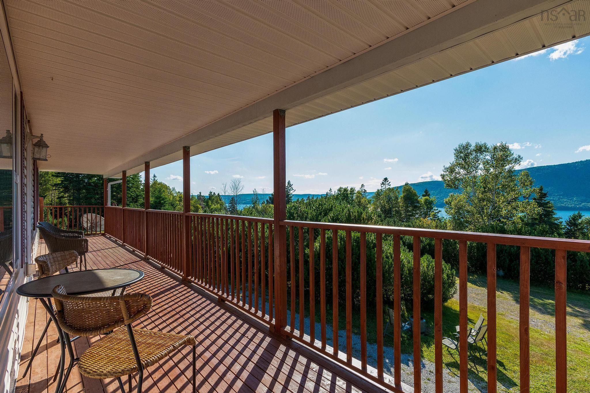 $950,000.00: 940 Highway 312, Englishtown