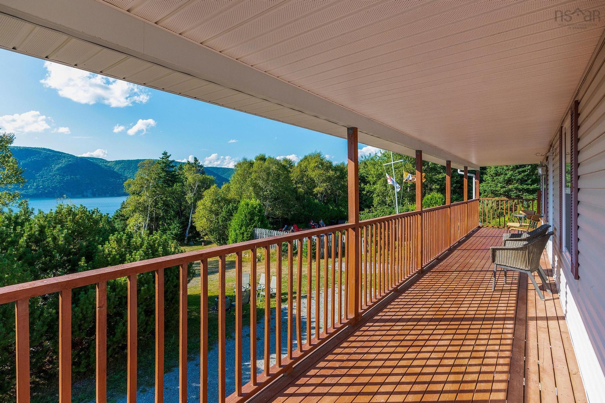 $950,000.00: 940 Highway 312, Englishtown